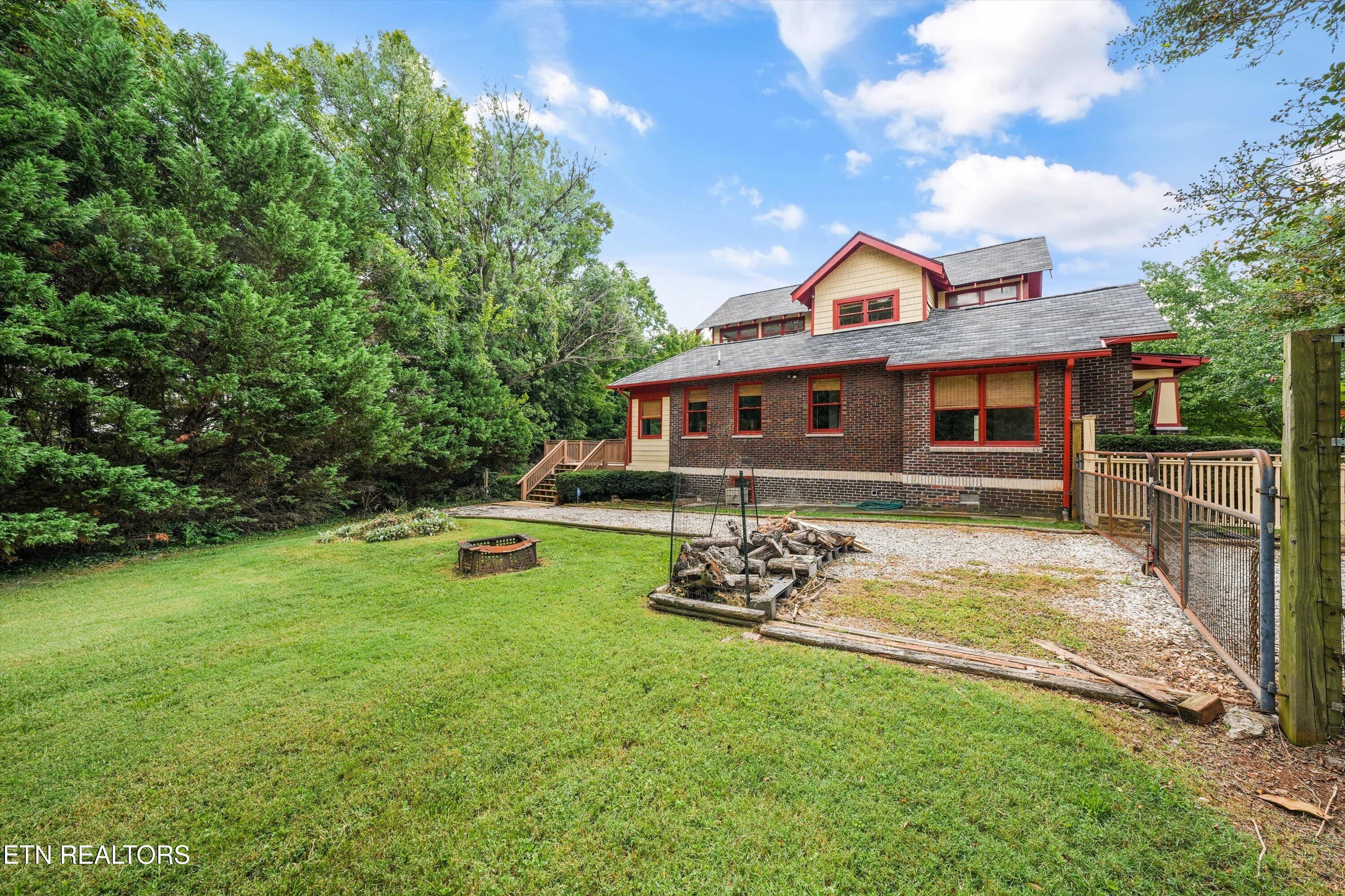 1310 Luttrell Street Knoxville TN 37917