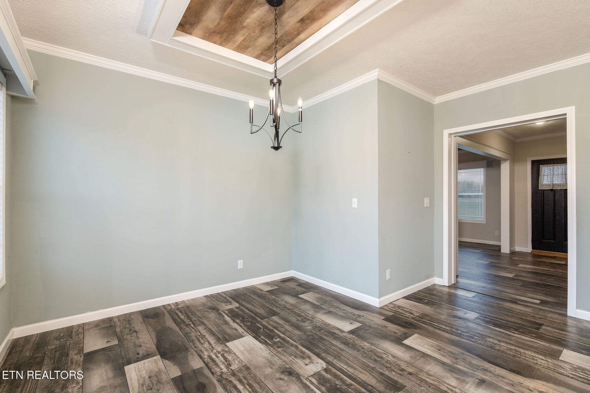 673 Aaron Davis Road Speedwell TN 37870
