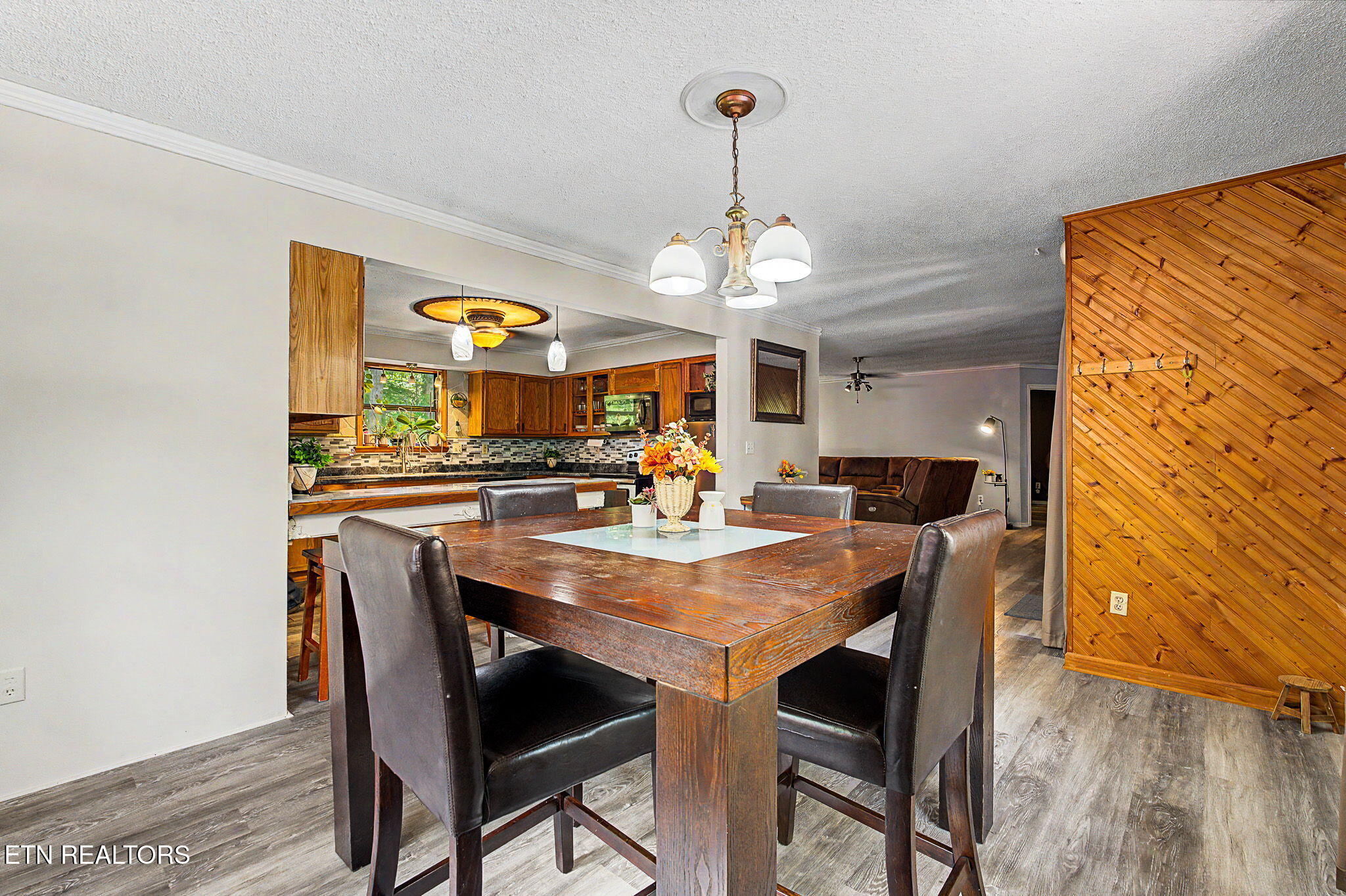 2136 Daisy Trail Pigeon Forge TN 37863