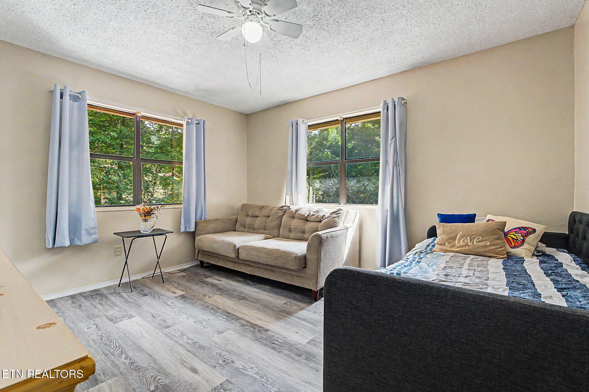 2136 Daisy Trail Pigeon Forge TN 37863