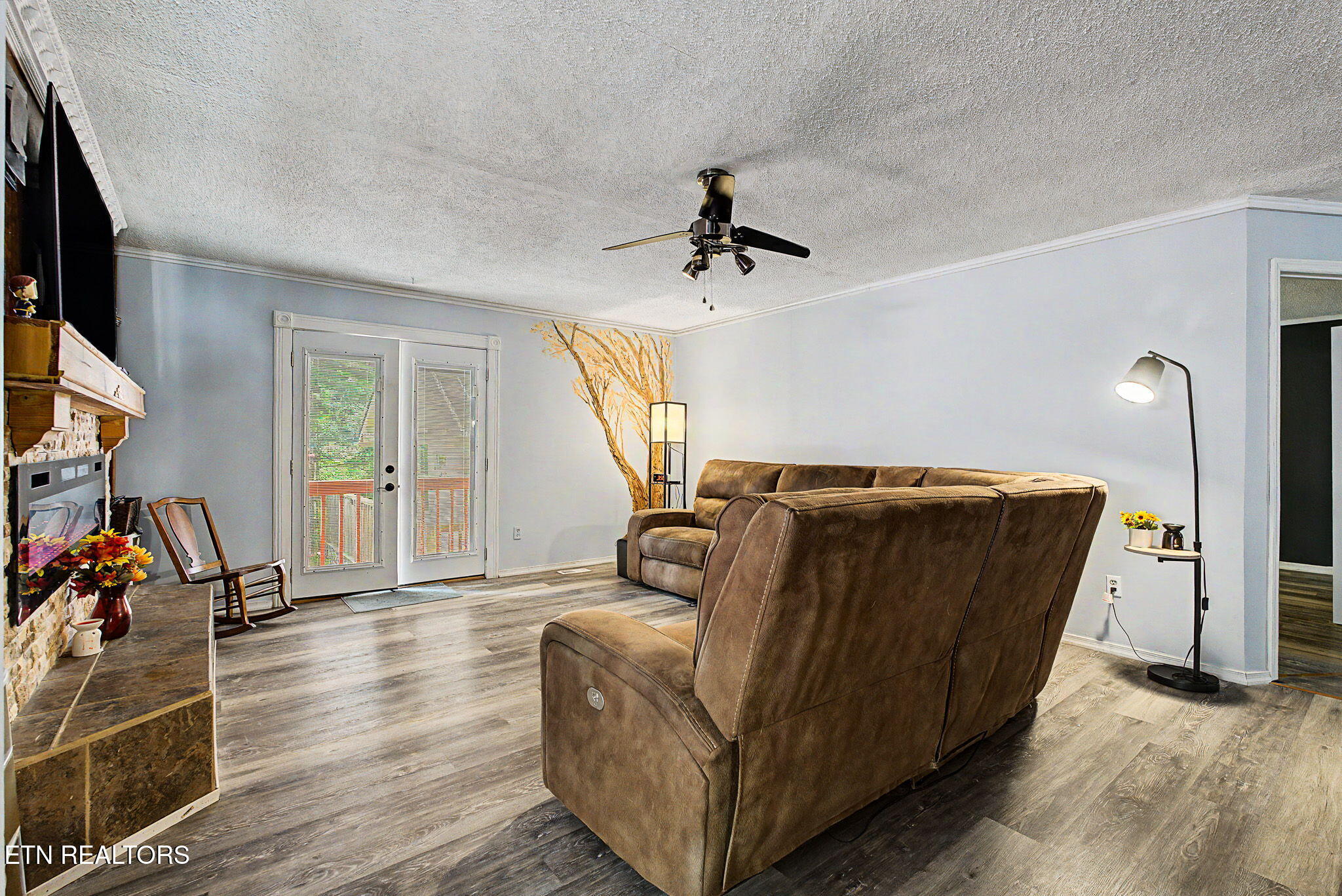 2136 Daisy Trail Pigeon Forge TN 37863