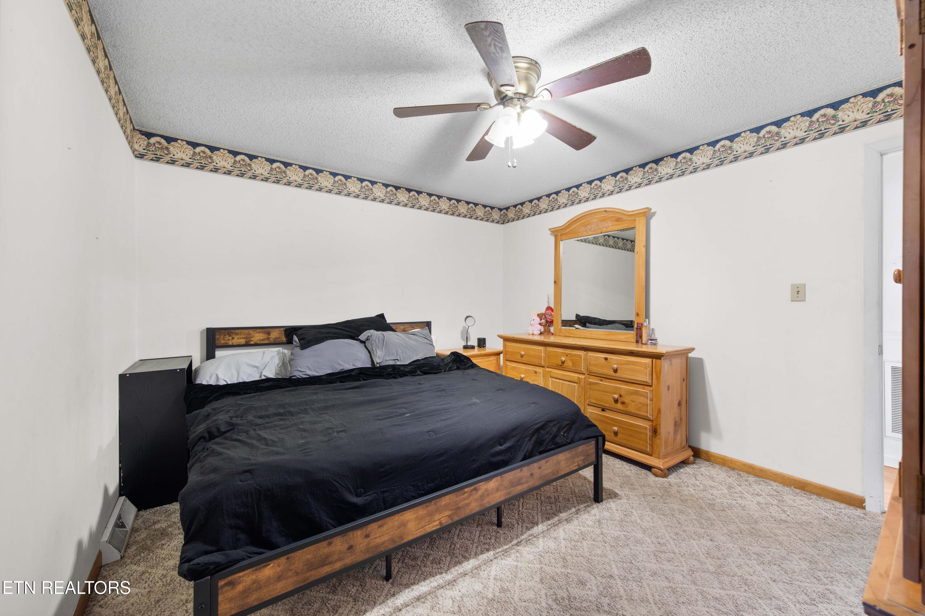 311 Thelma Circle Jacksboro TN 37757