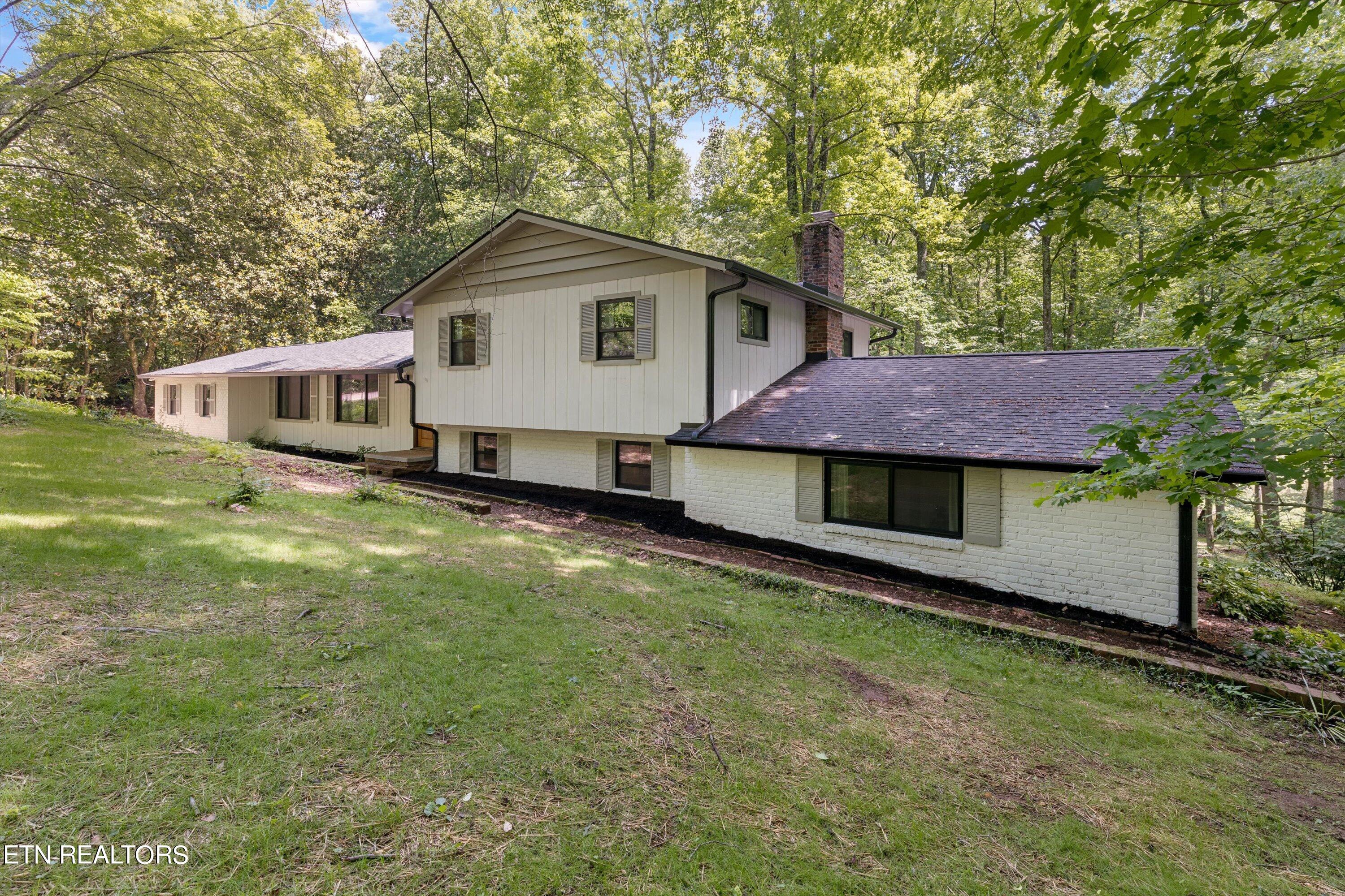 1812 Tanager Lane Knoxville TN 37919