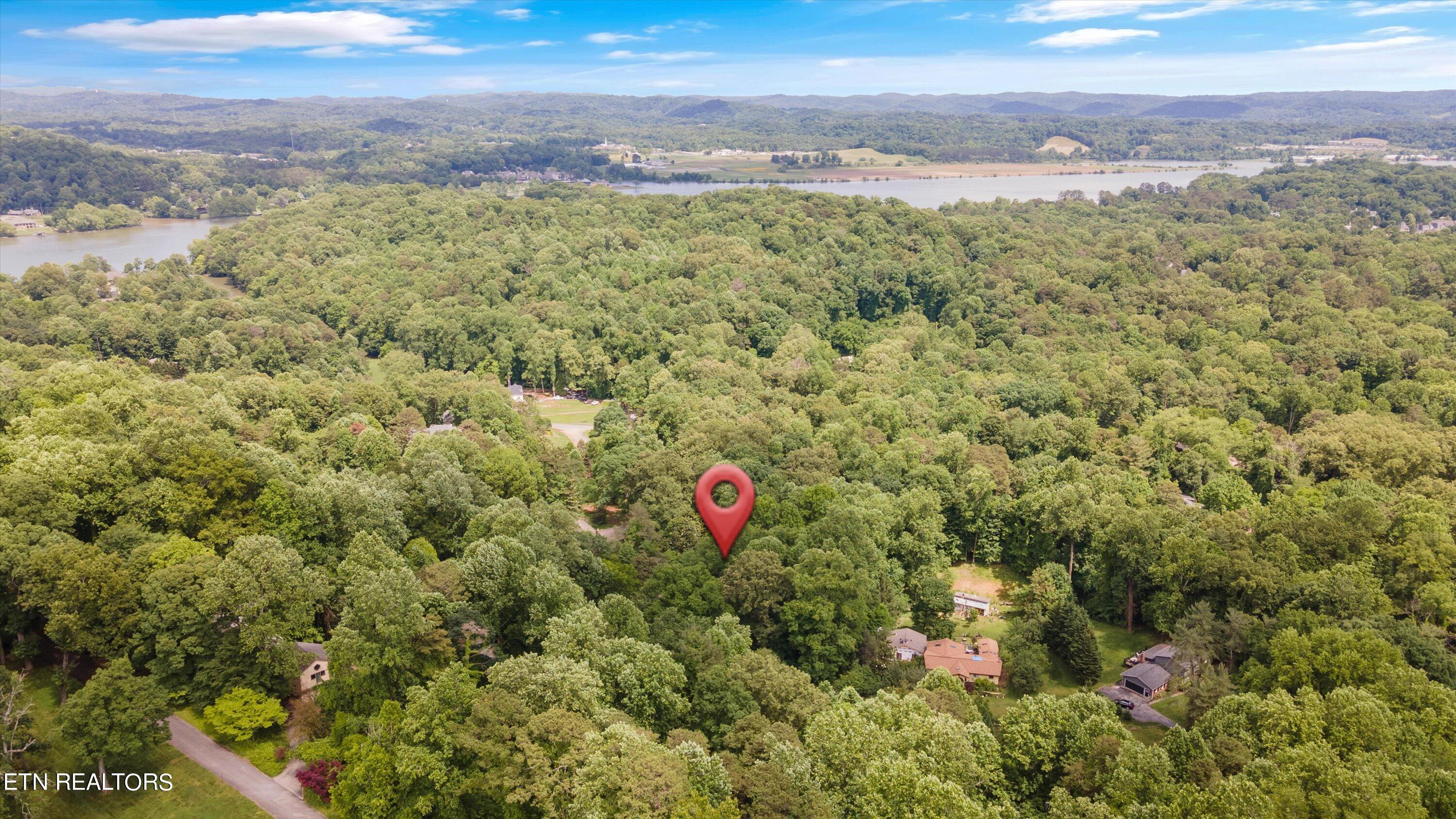 1812 Tanager Lane Knoxville TN 37919