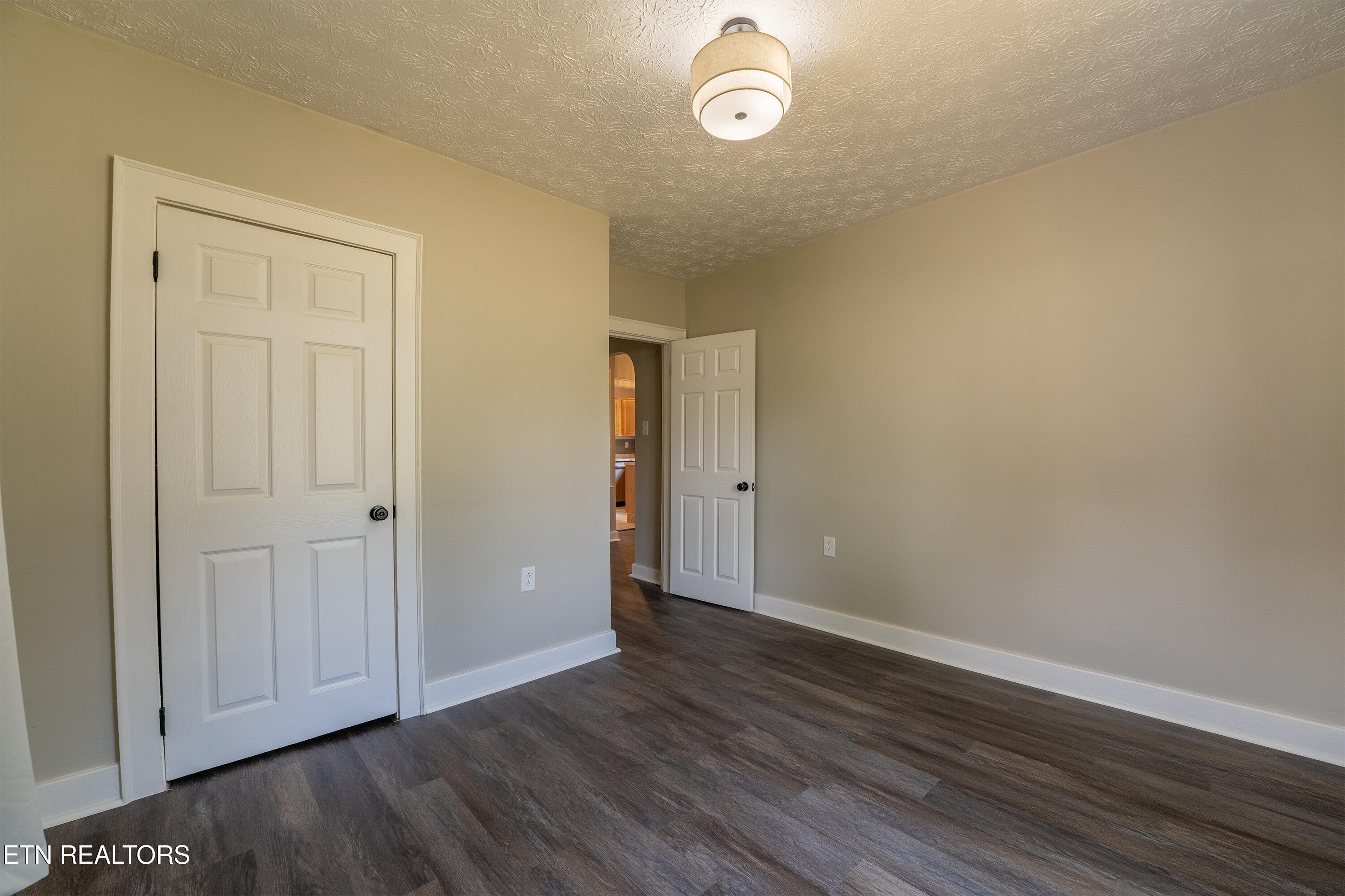2506 Cedar Lane Knoxville TN 37918