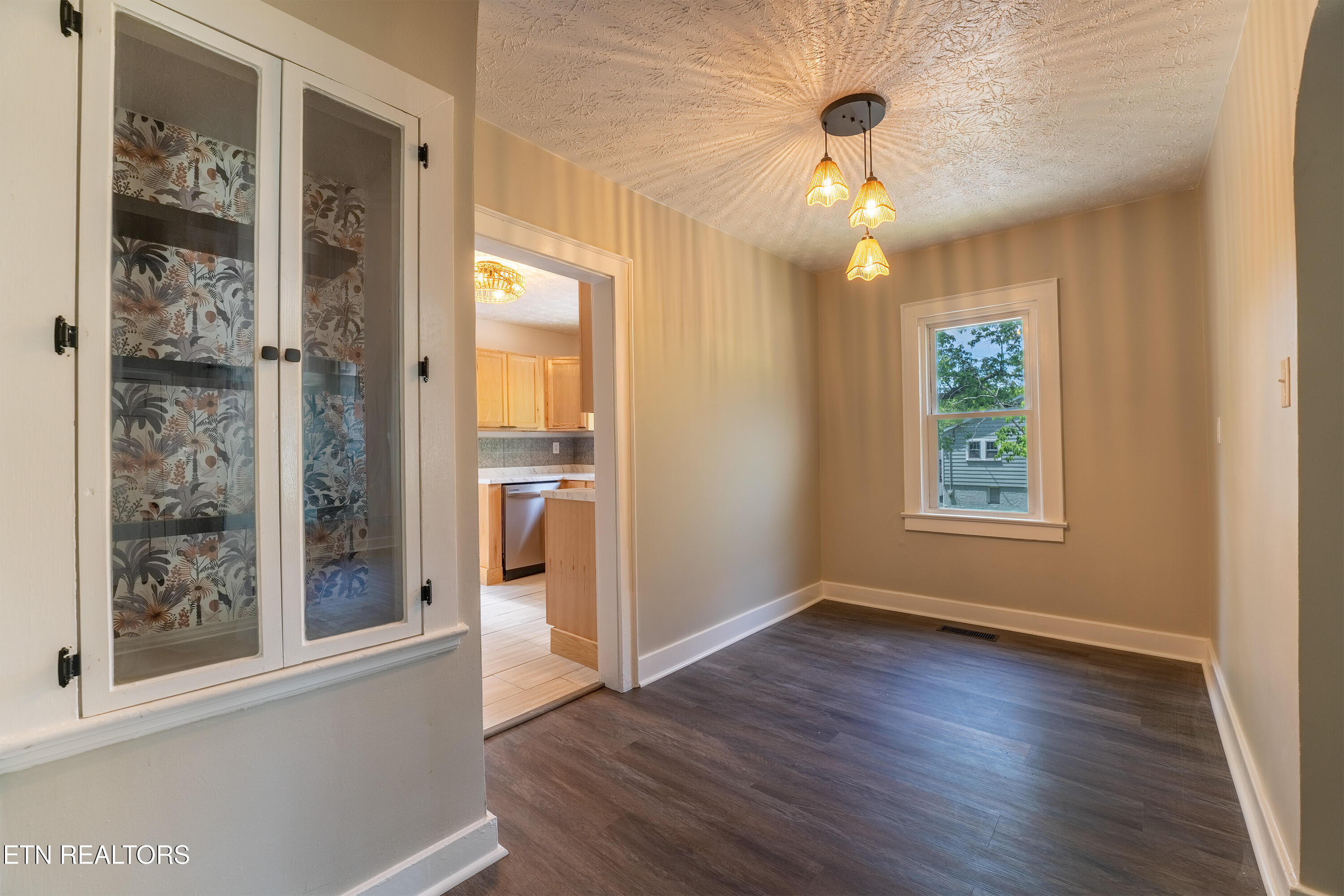 2506 Cedar Lane Knoxville TN 37918
