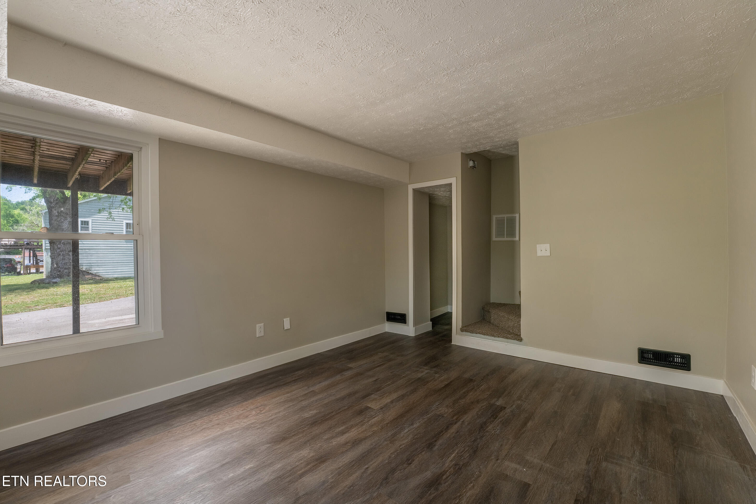 2506 Cedar Lane Knoxville TN 37918