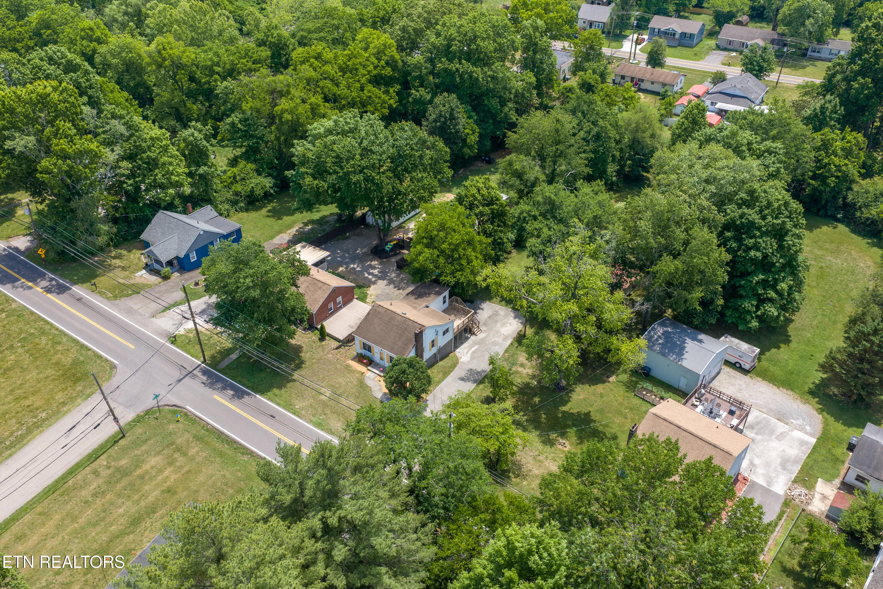 2506 Cedar Lane Knoxville TN 37918