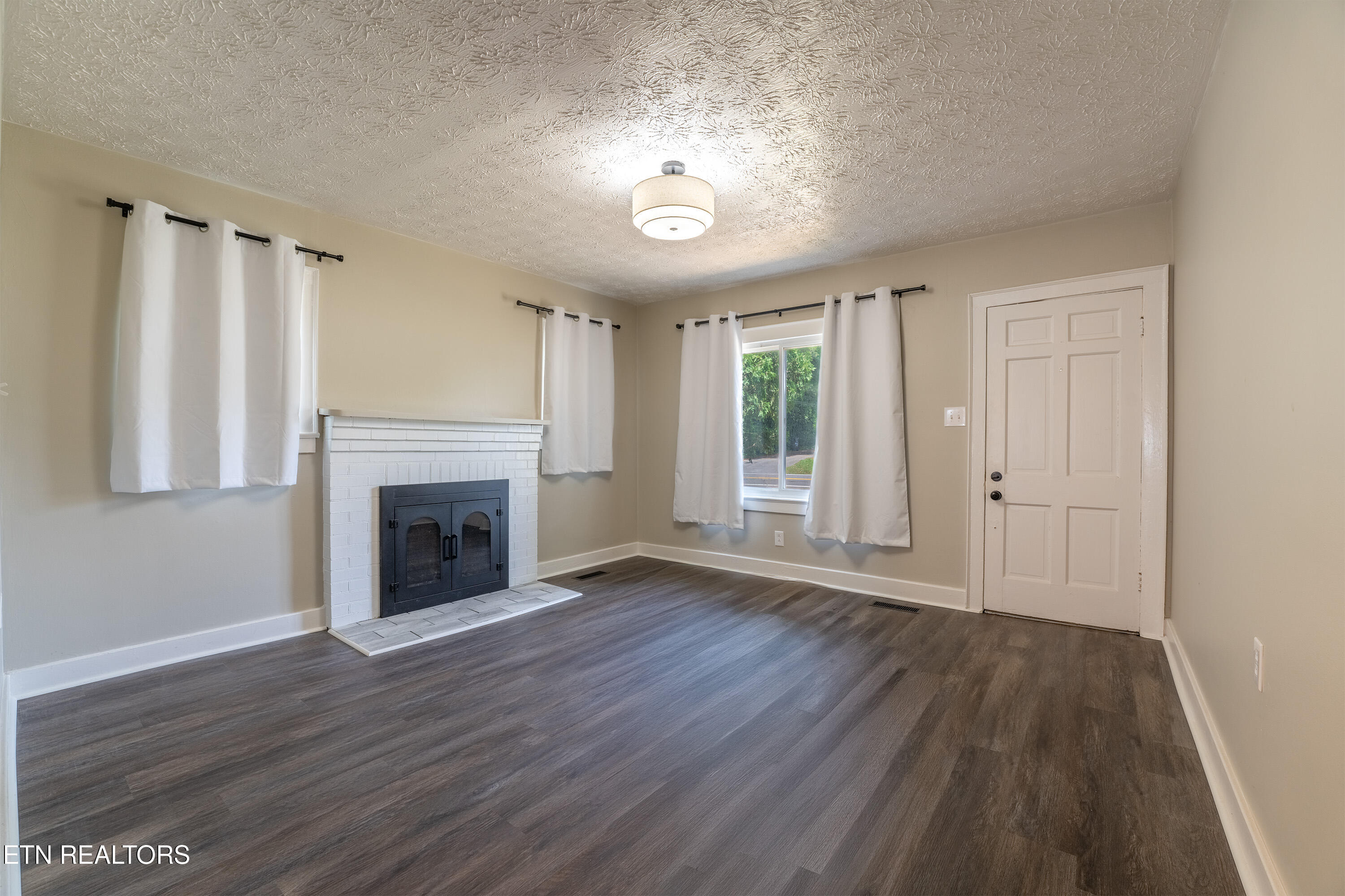 2506 Cedar Lane Knoxville TN 37918