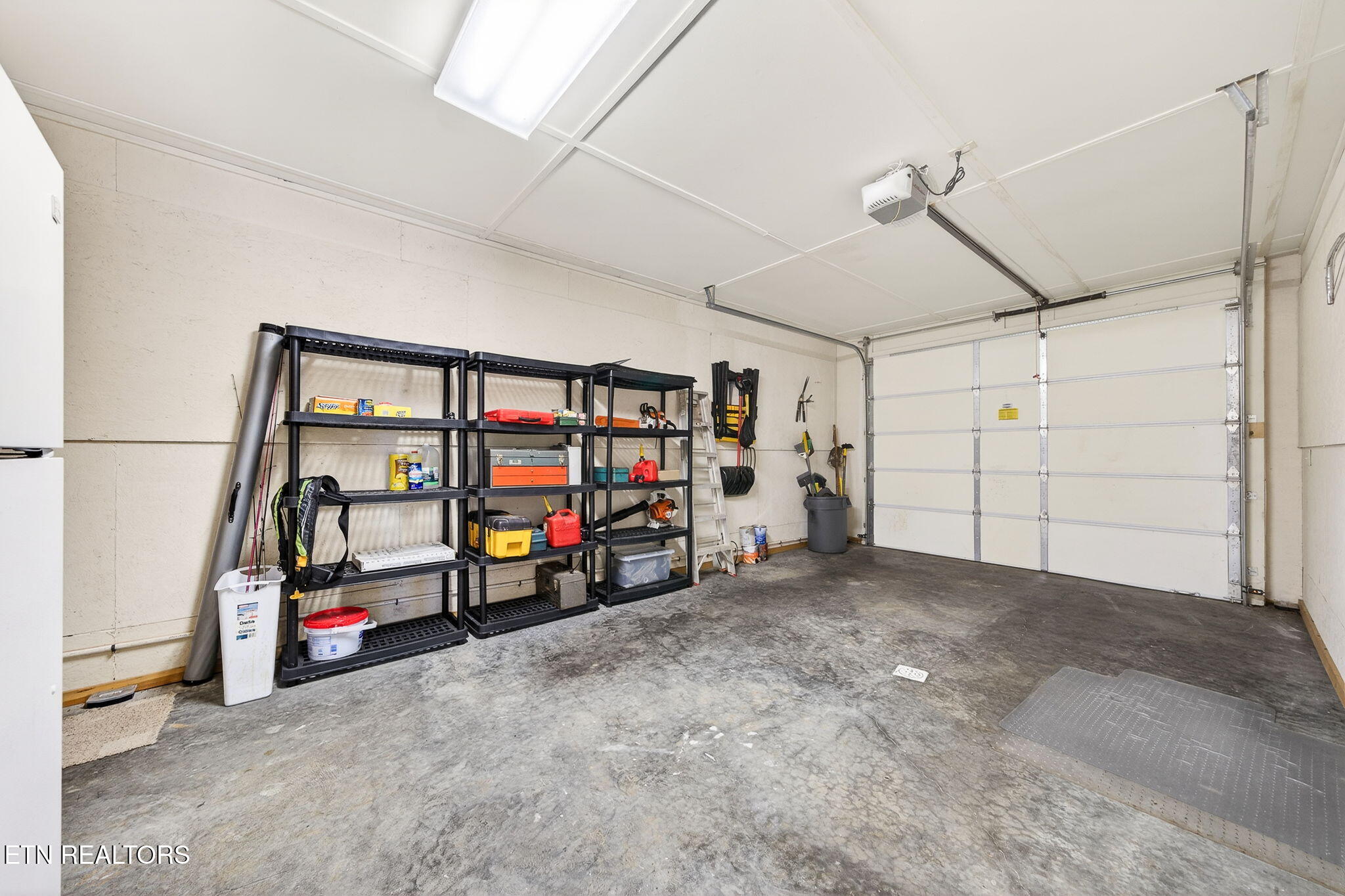 1020 Eastridge Drive Byrdstown TN 38549