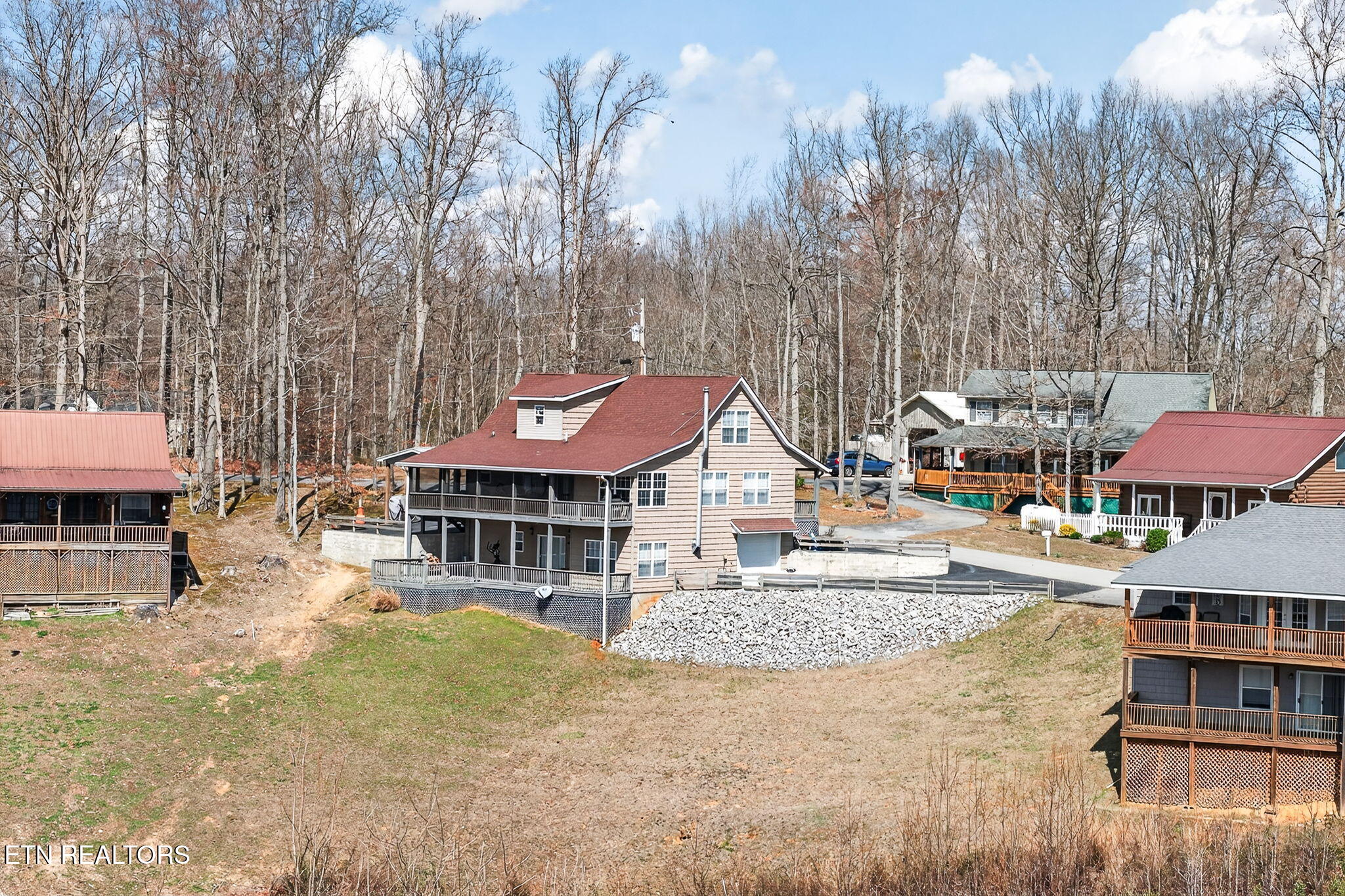 1020 Eastridge Drive Byrdstown TN 38549