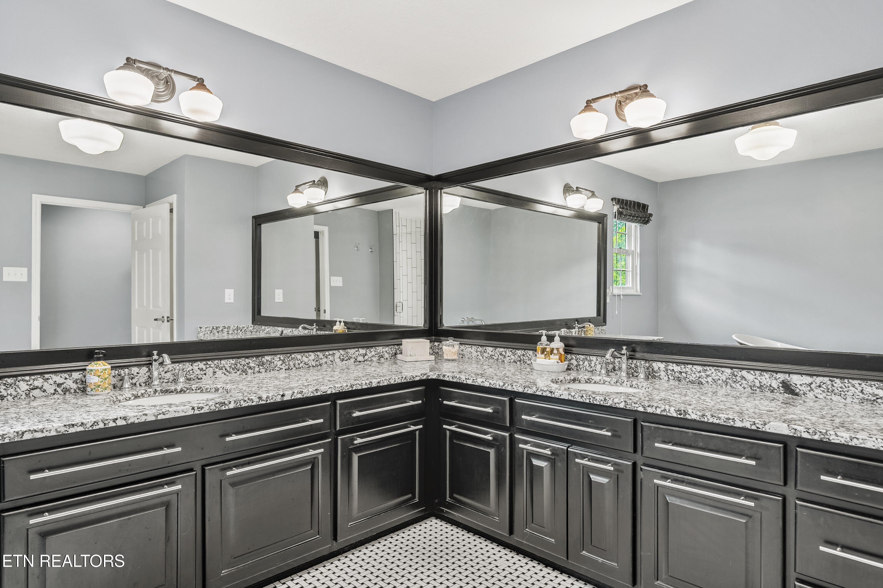 112 Heron Court Vonore TN 37885