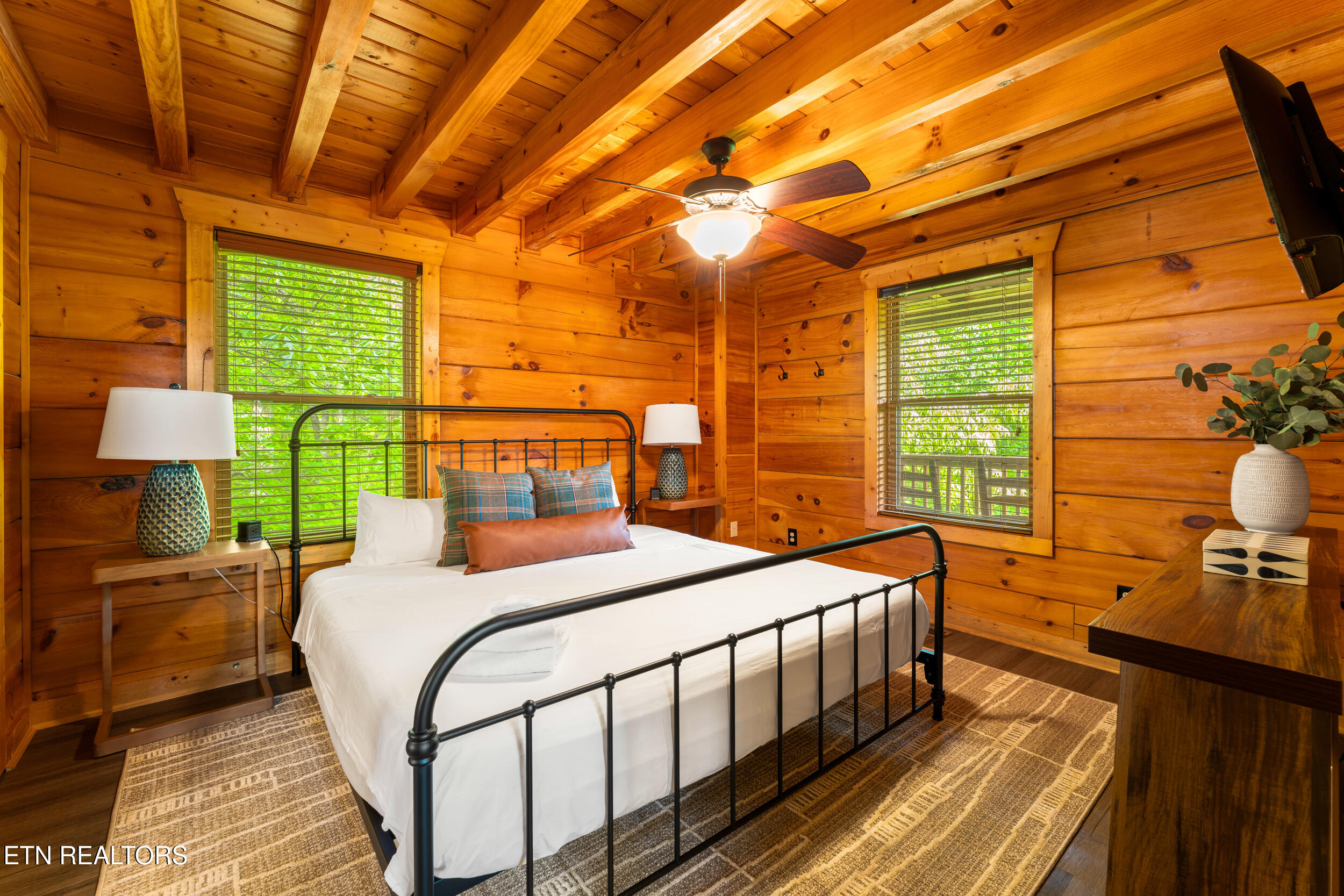 459 Ownby Circle Gatlinburg TN 37738
