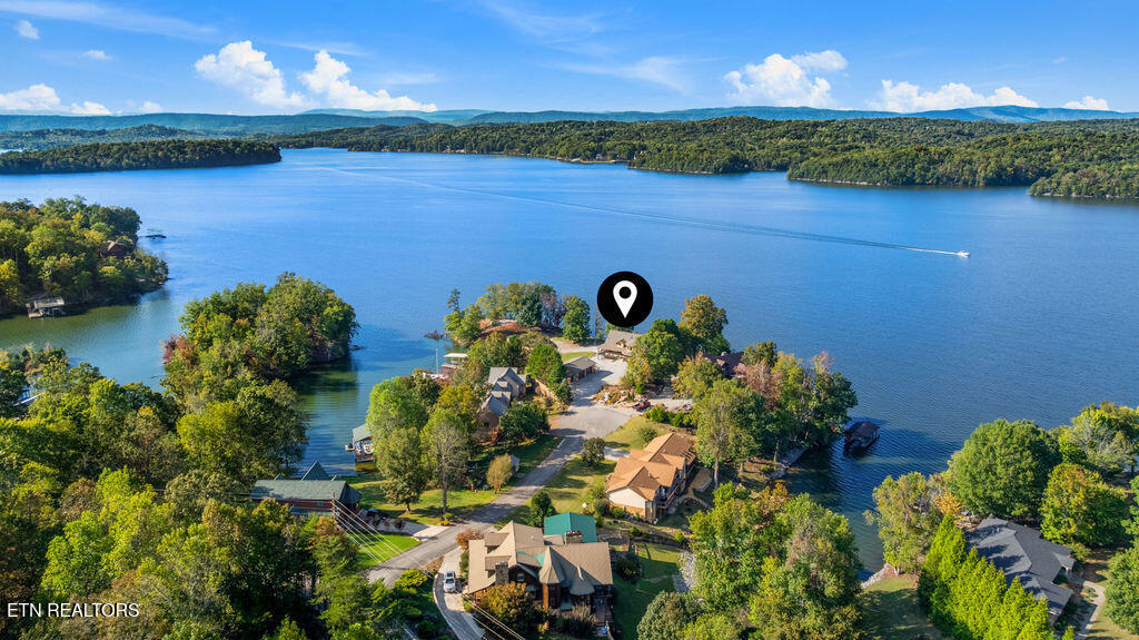 117 Chickasaw Point Ten Mile TN 37880