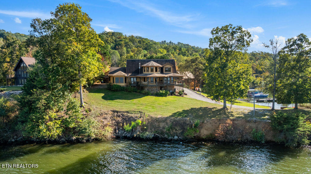 117 Chickasaw Point Ten Mile TN 37880