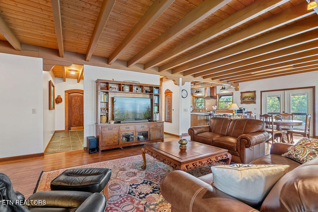 117 Chickasaw Point Ten Mile TN 37880