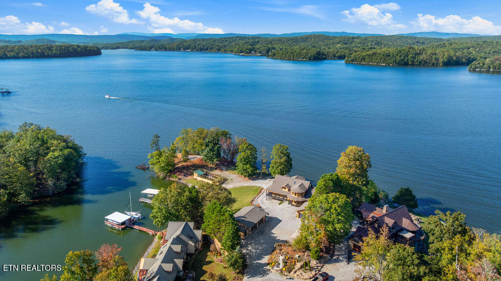 117 Chickasaw Point Ten Mile TN 37880