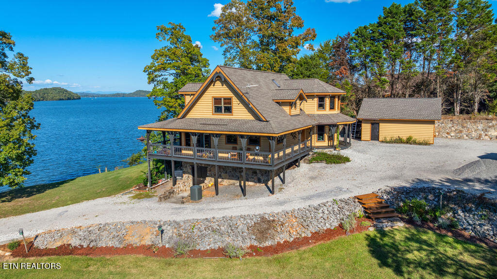 117 Chickasaw Point Ten Mile TN 37880