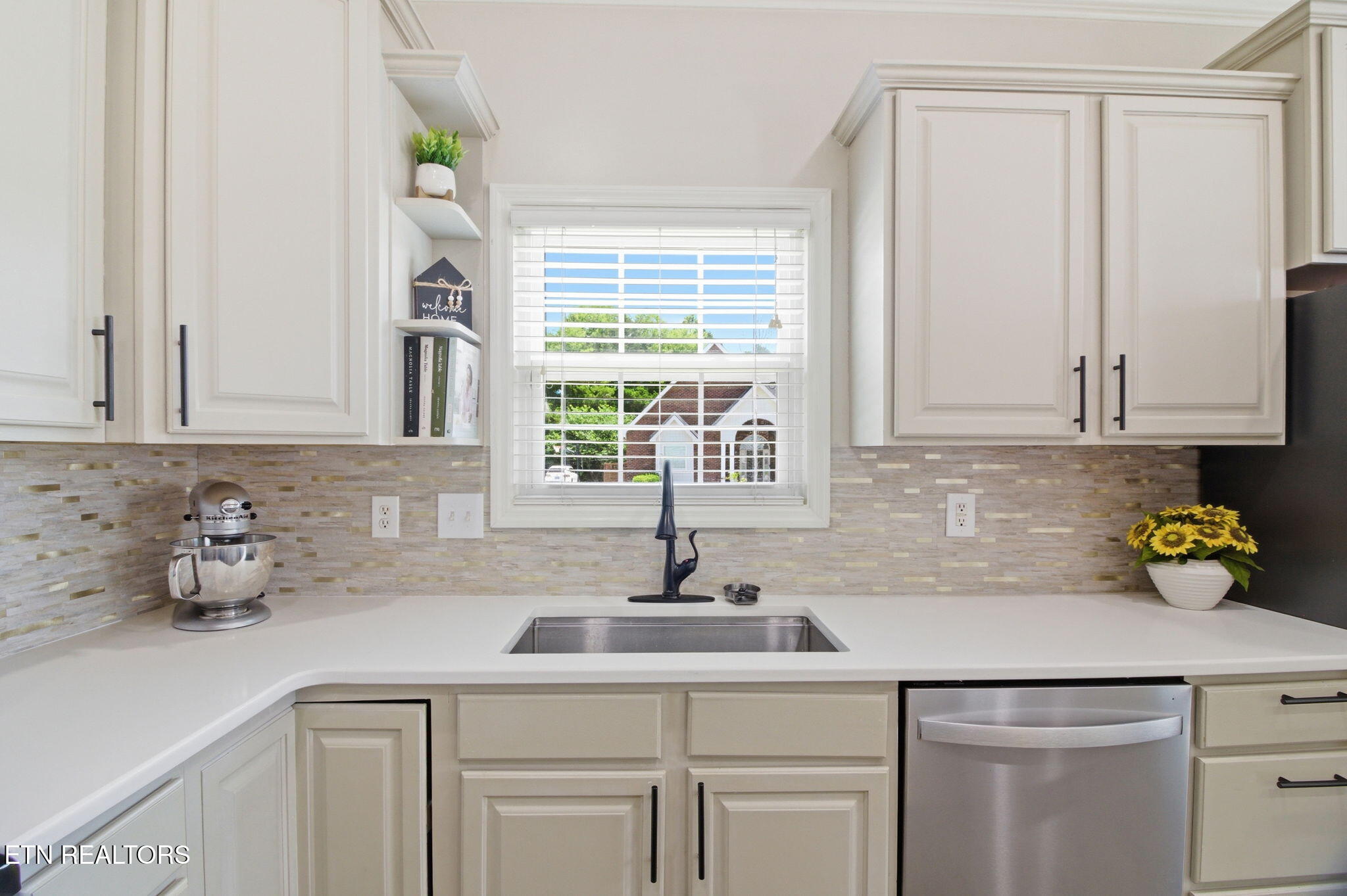 6949 Wyndham Pointe Lane Knoxville TN 37931