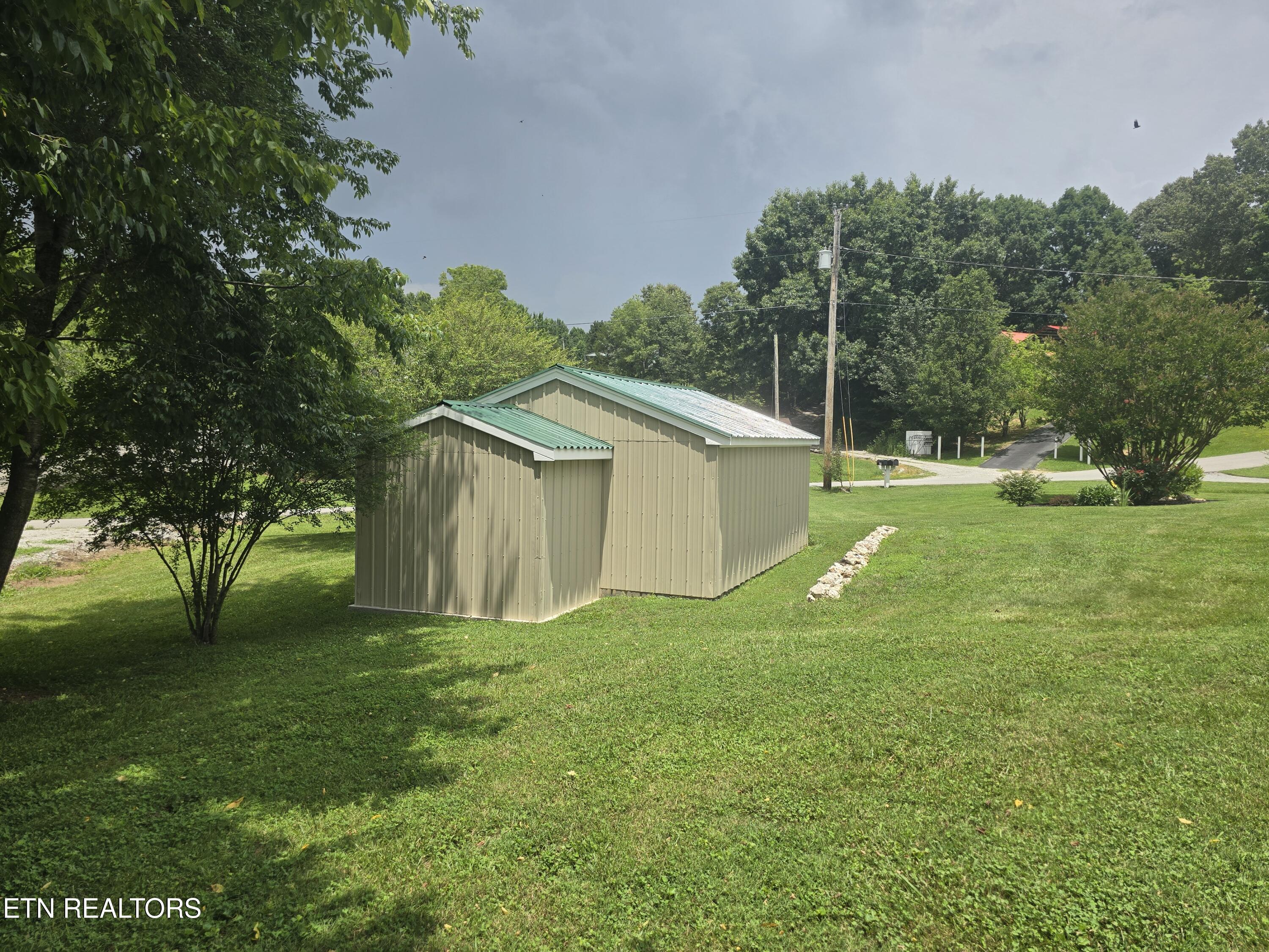 196 Church Road Lafollette TN 37766