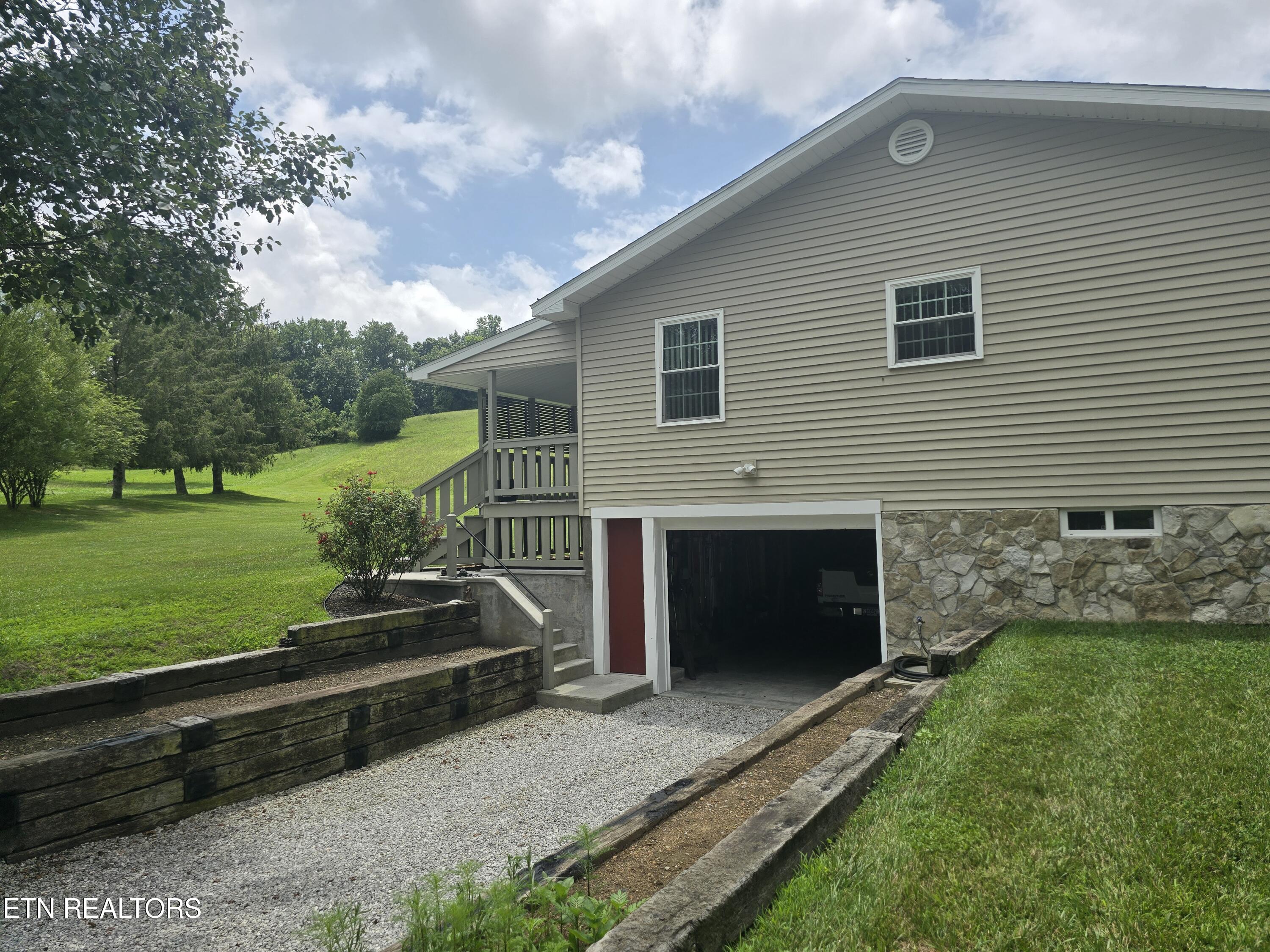 196 Church Road Lafollette TN 37766