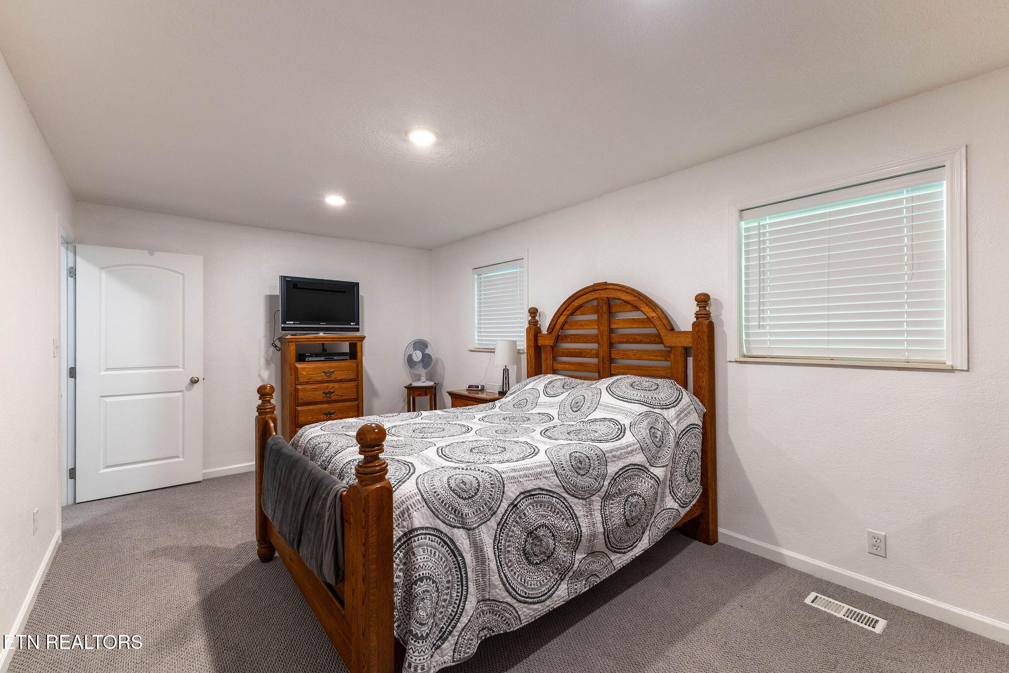 1805 Manis Road Lenoir City TN 37771