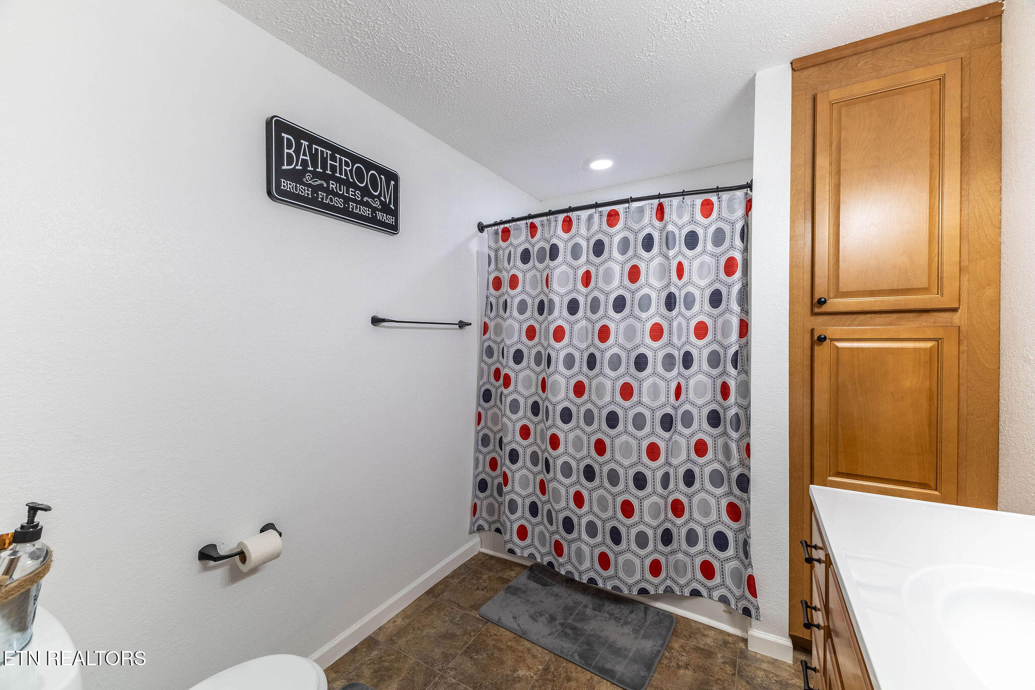 1805 Manis Road Lenoir City TN 37771