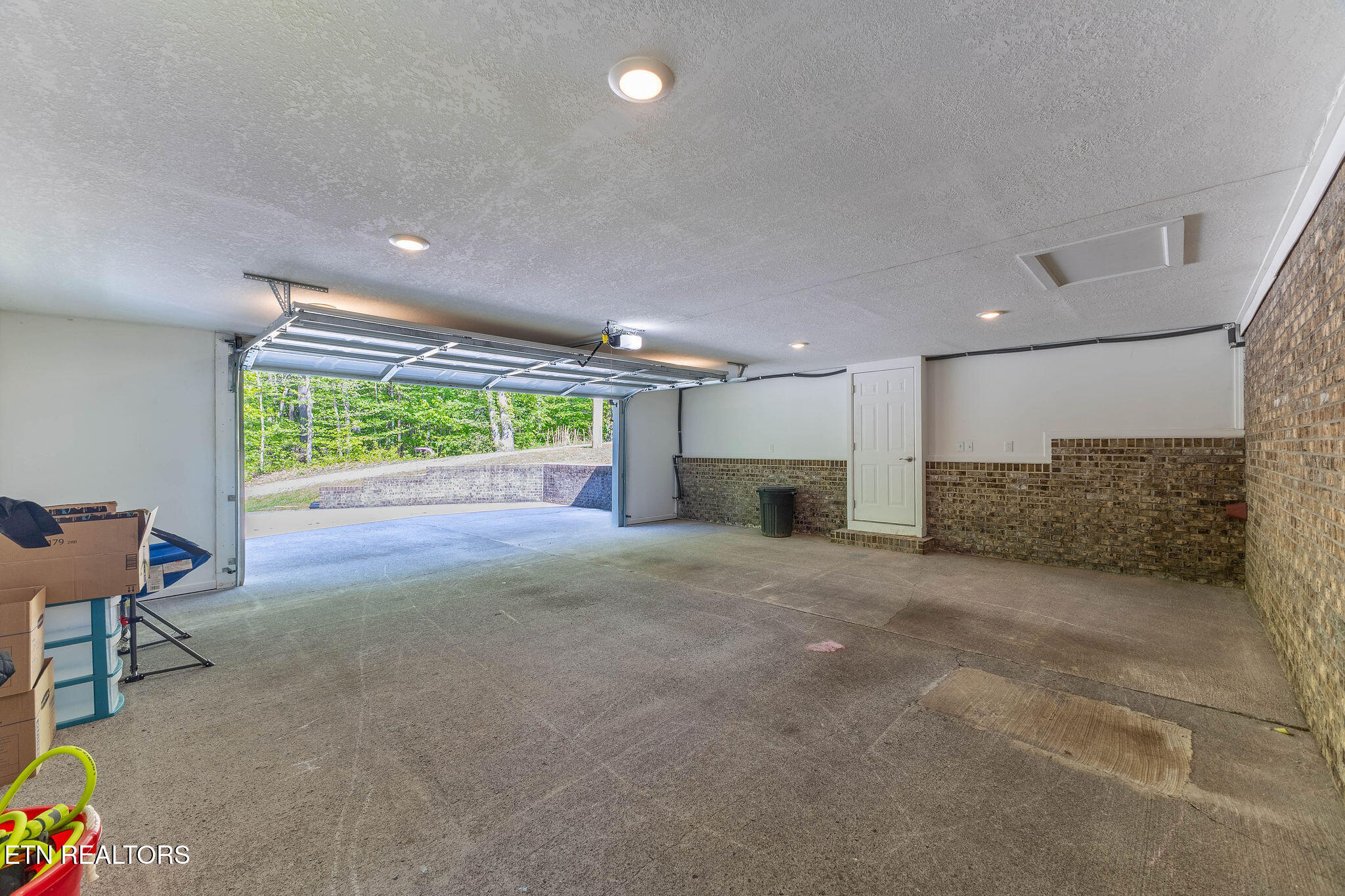 1805 Manis Road Lenoir City TN 37771