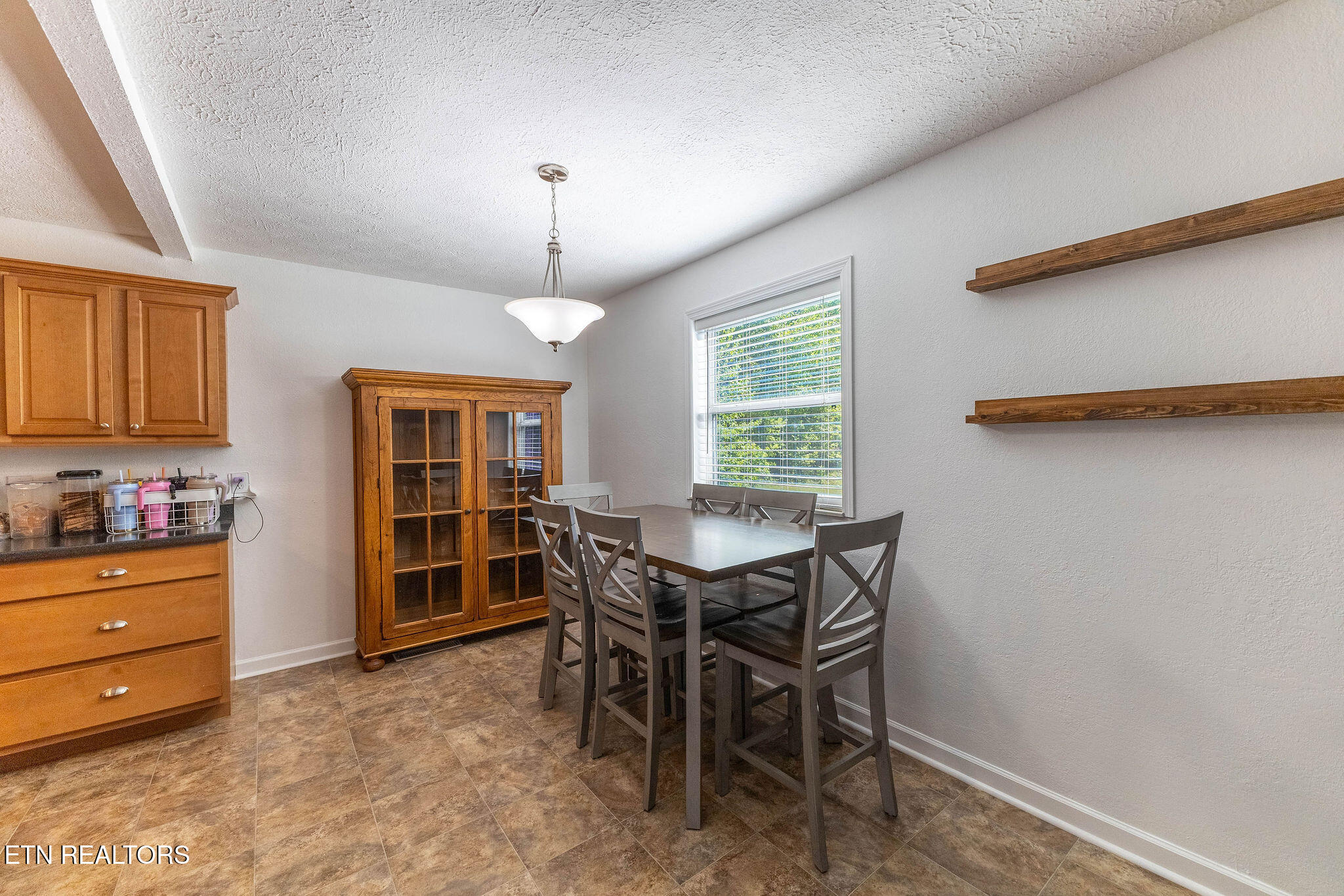 1805 Manis Road Lenoir City TN 37771