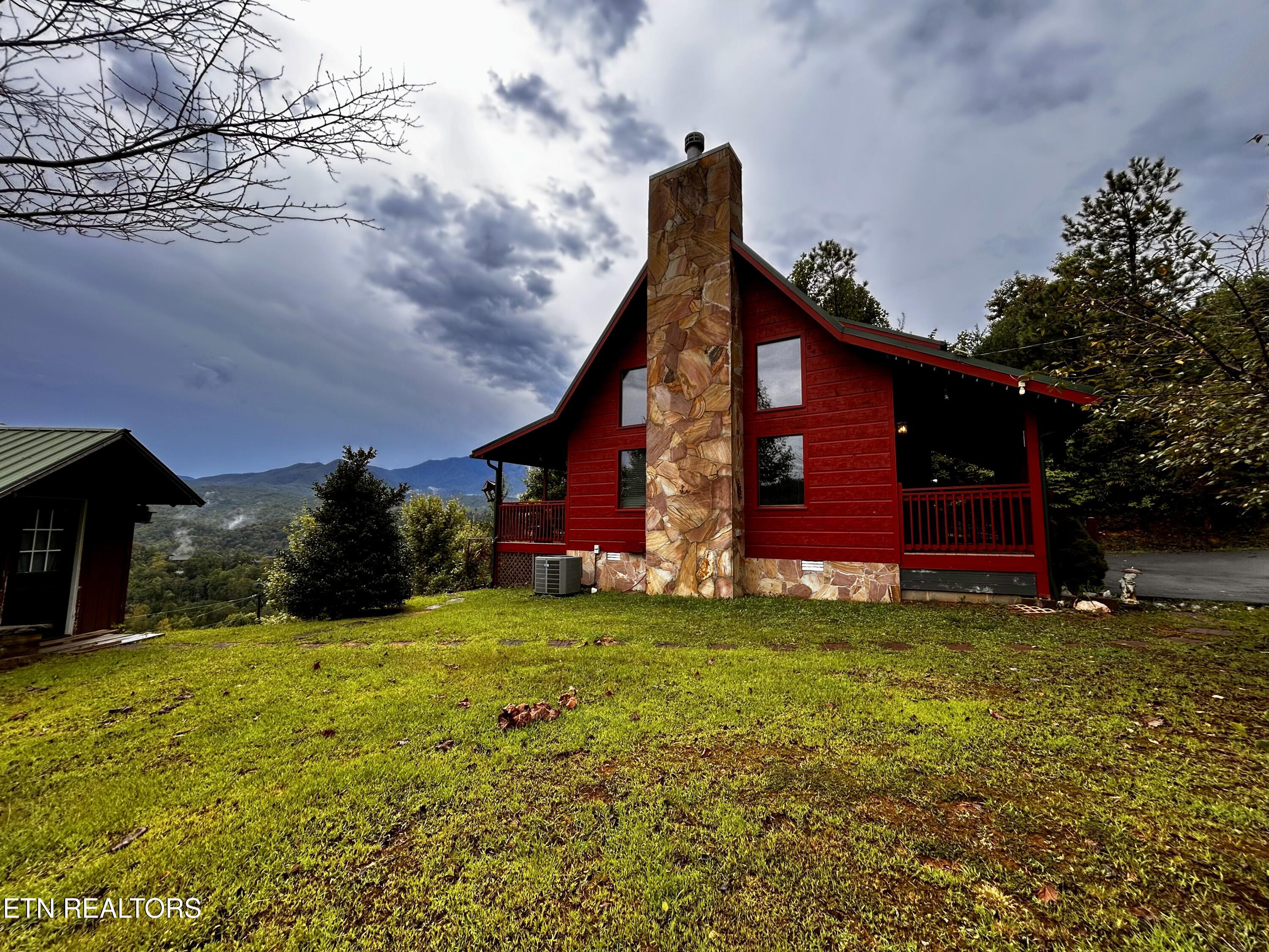 712 Nocks Drive Gatlinburg TN 37738