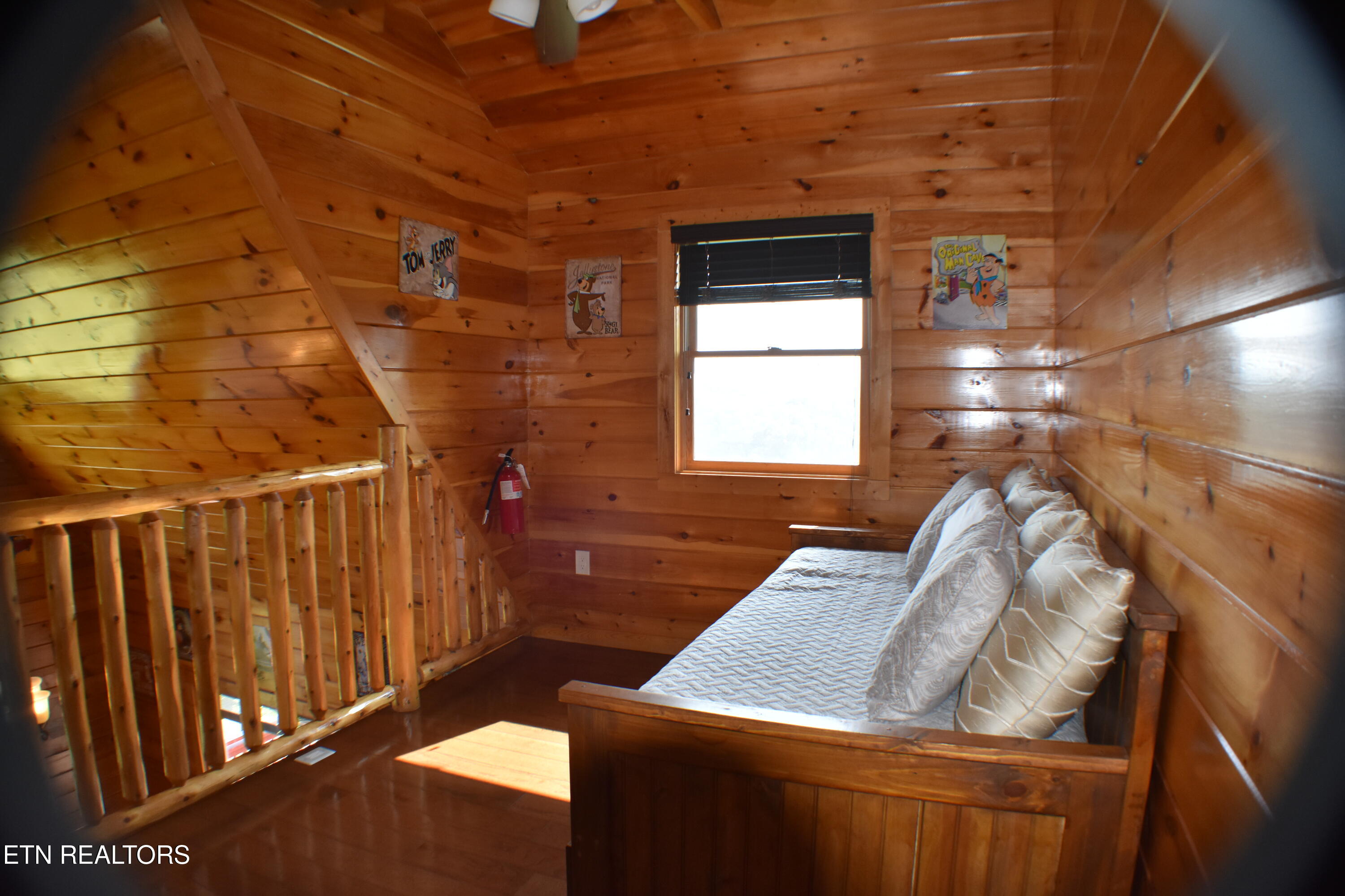 712 Nocks Drive Gatlinburg TN 37738