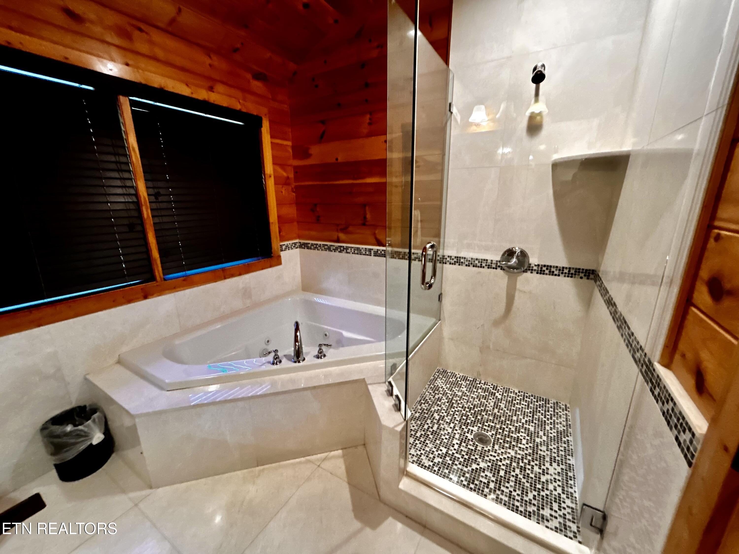 712 Nocks Drive Gatlinburg TN 37738