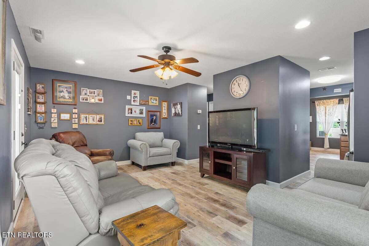 158 Park Avenue Madisonville TN 37354