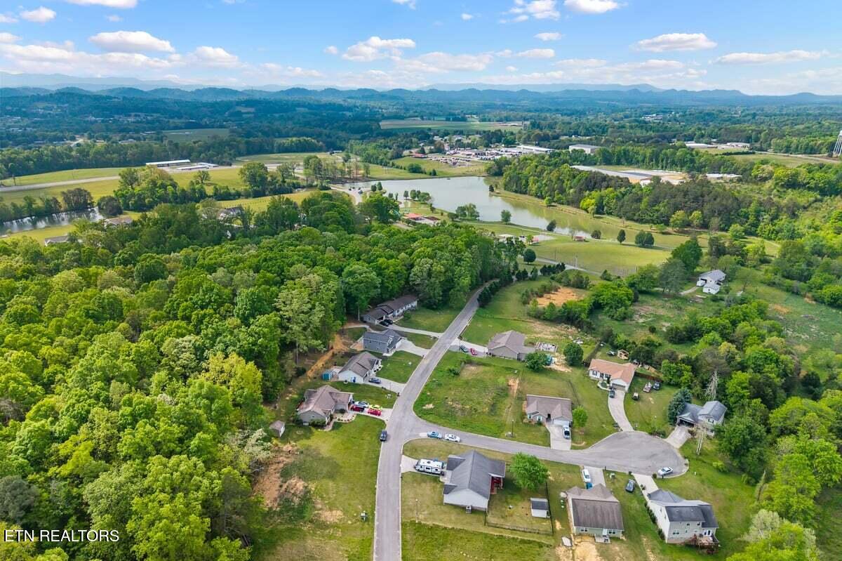 158 Park Avenue Madisonville TN 37354