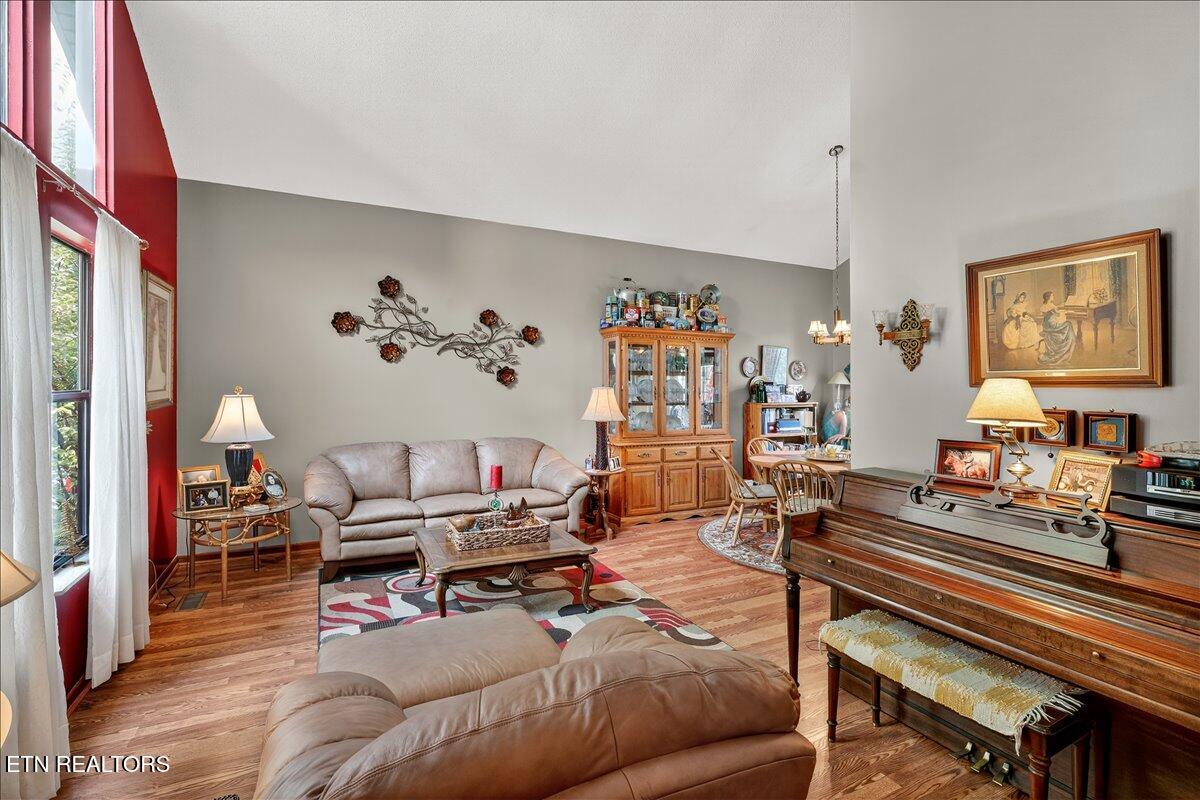 1426 Moorgate Drive Knoxville TN 37922