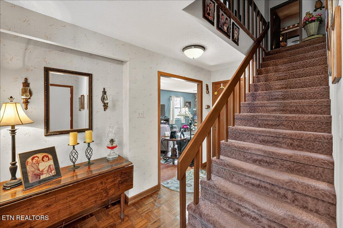 1426 Moorgate Drive Knoxville TN 37922