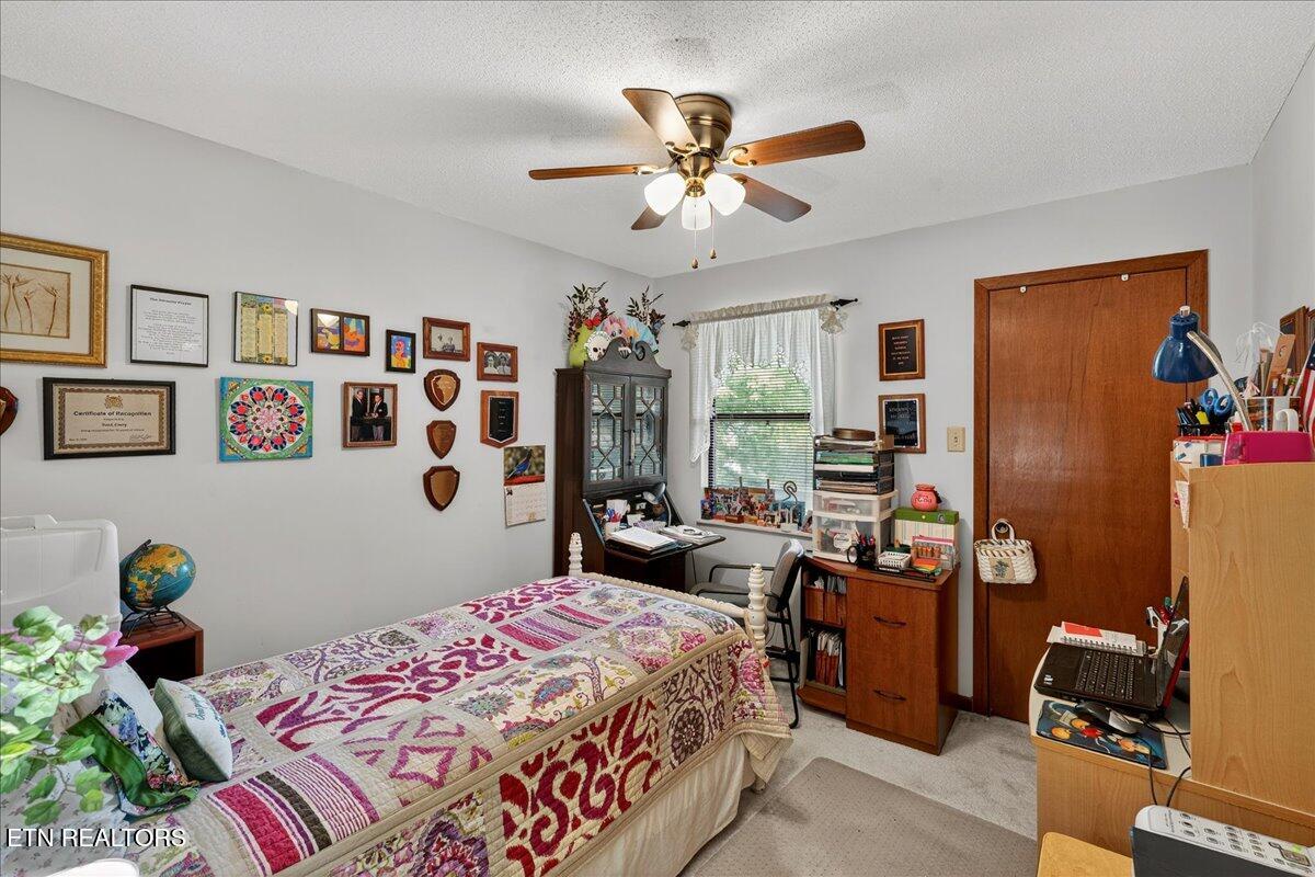 1426 Moorgate Drive Knoxville TN 37922