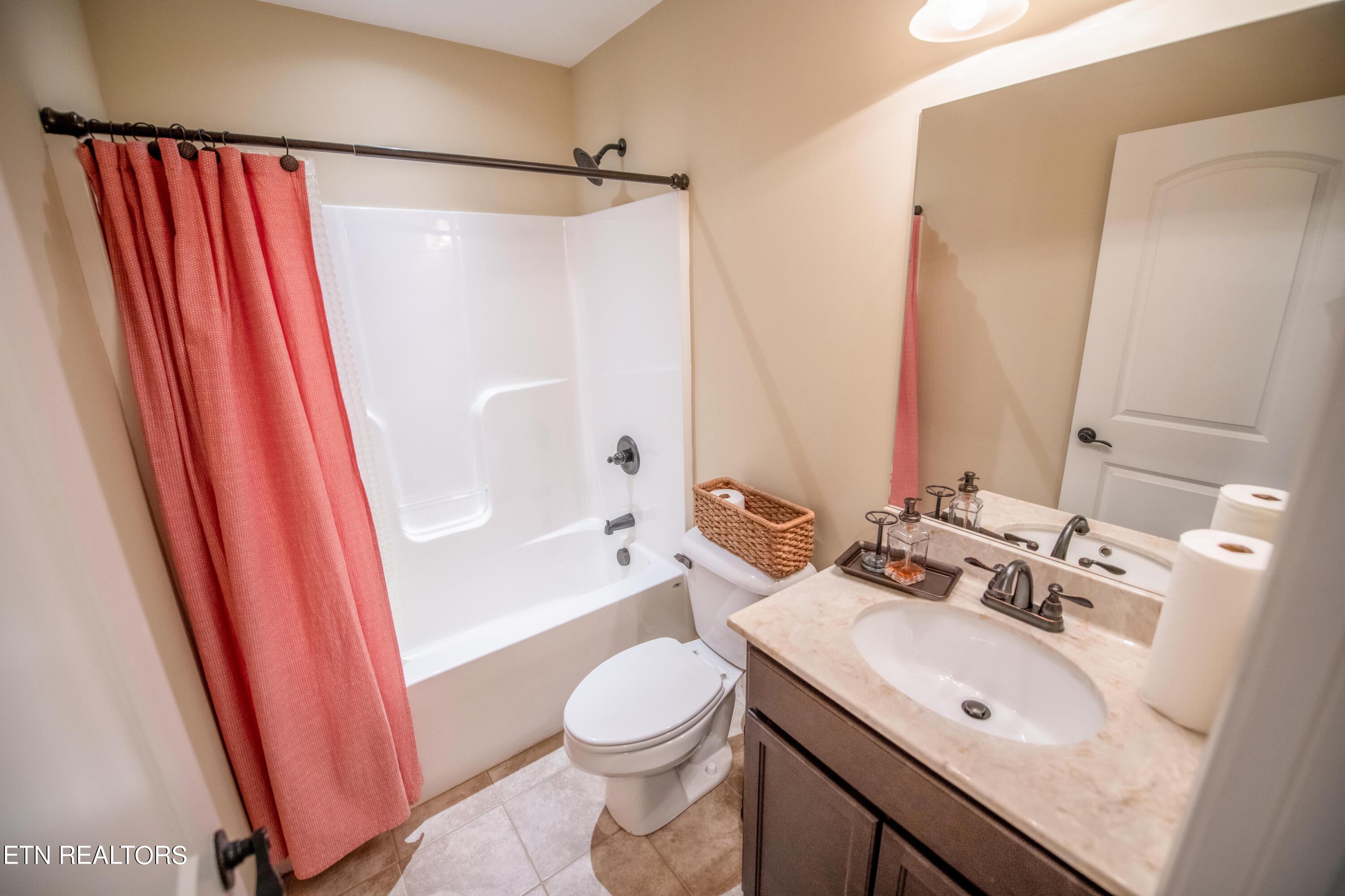 7248 Thornbrook Lane Powell TN 37849