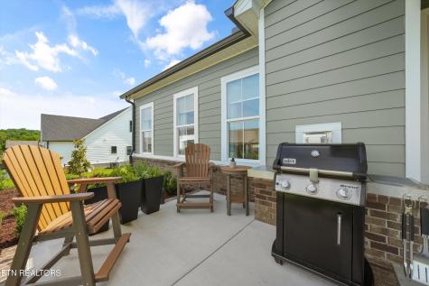 146 Clover Circle Lenoir City TN 37772