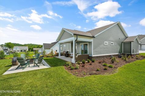 146 Clover Circle Lenoir City TN 37772