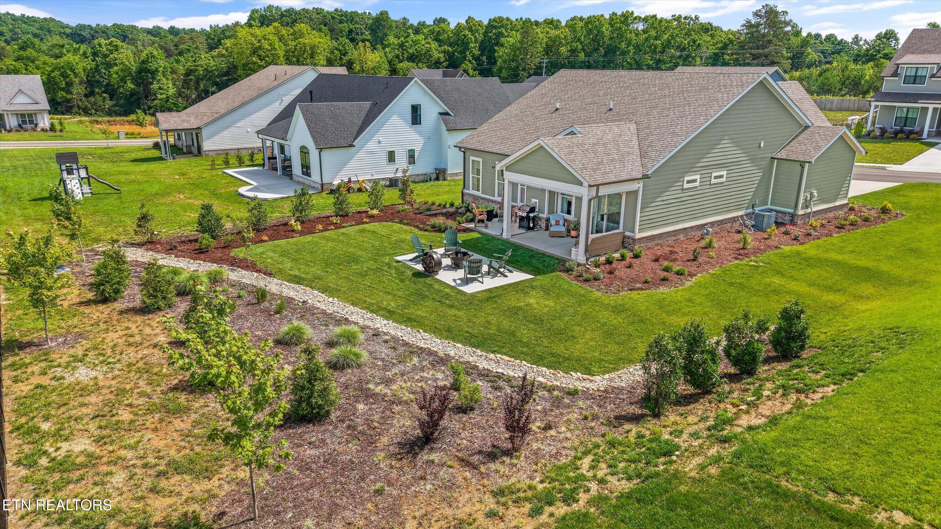 146 Clover Circle Lenoir City TN 37772