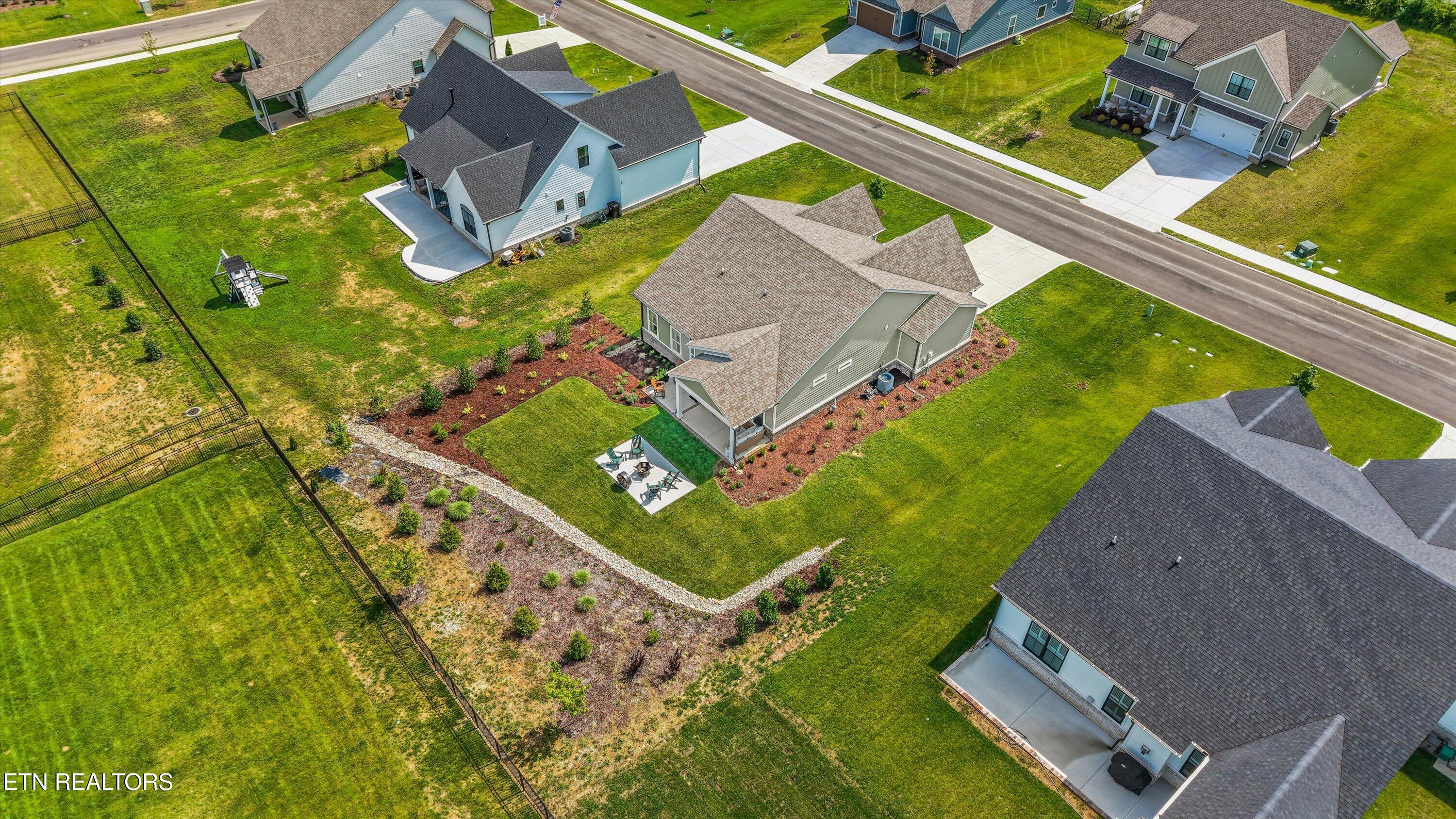 146 Clover Circle Lenoir City TN 37772