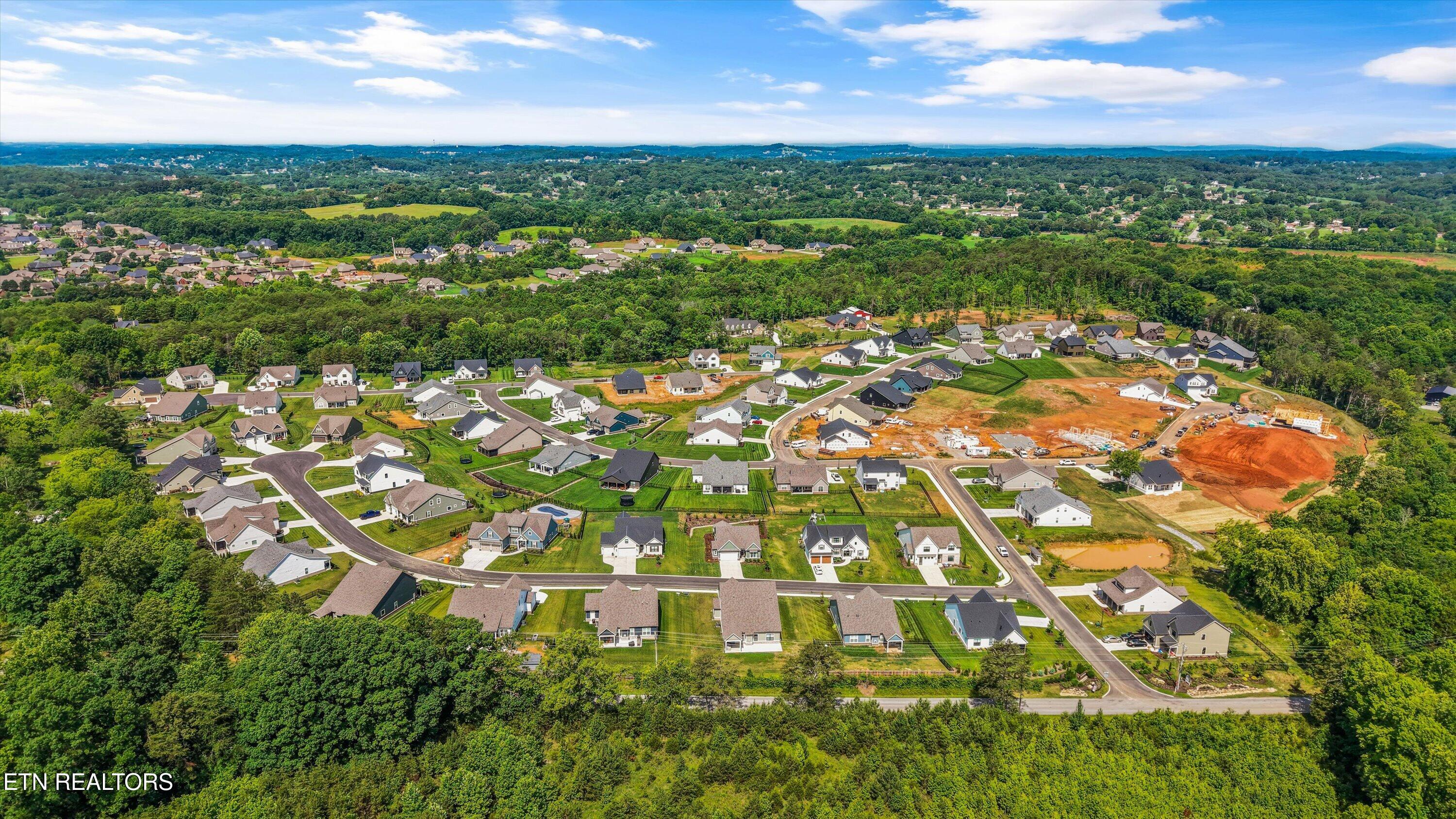 146 Clover Circle Lenoir City TN 37772
