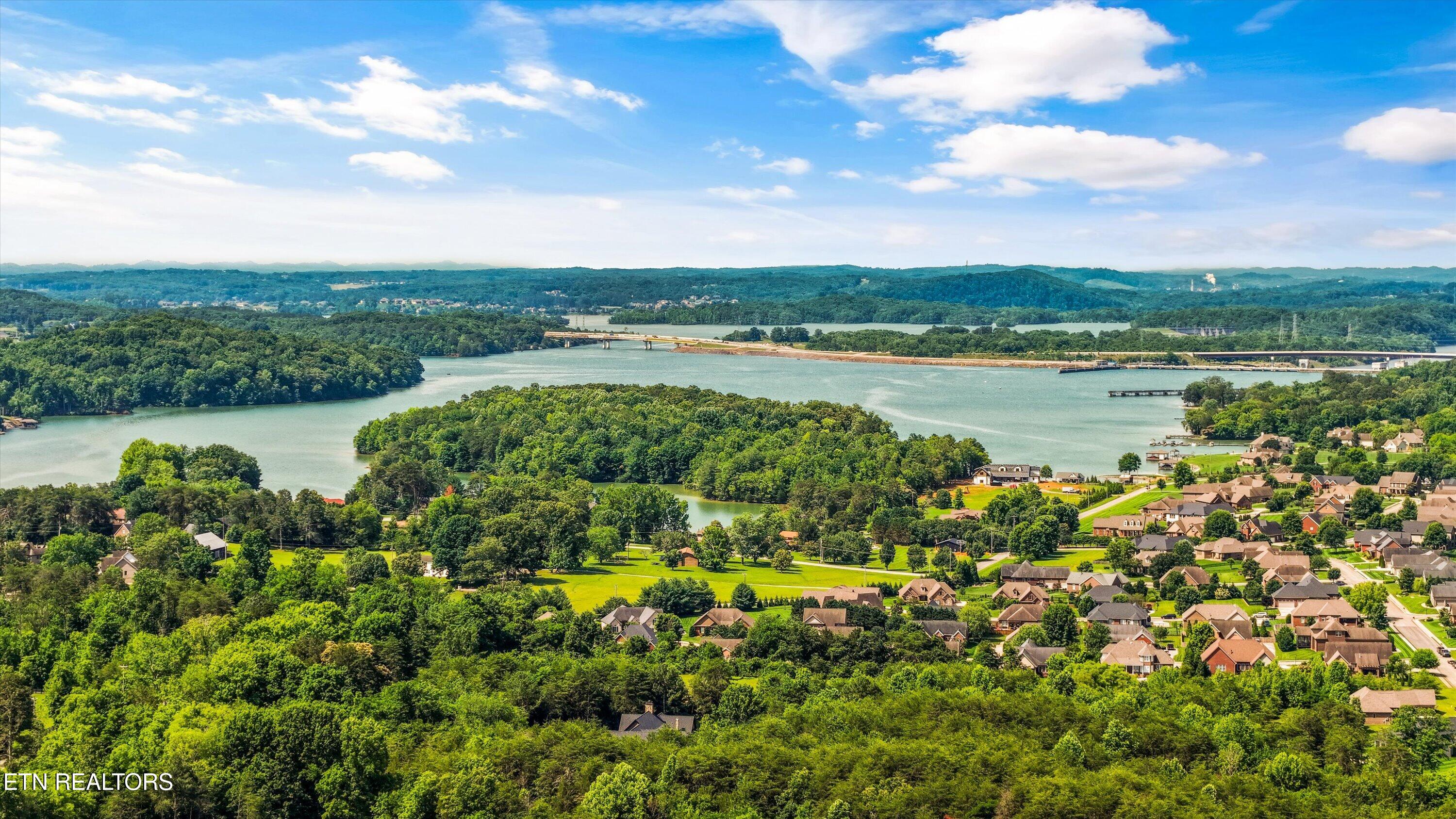 146 Clover Circle Lenoir City TN 37772