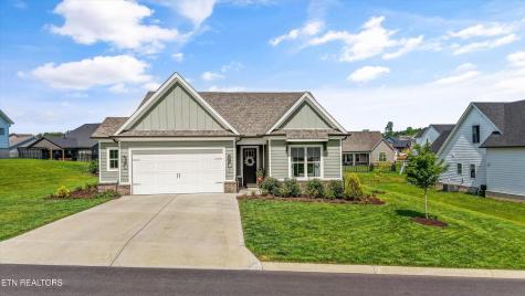 146 Clover Circle Lenoir City TN 37772