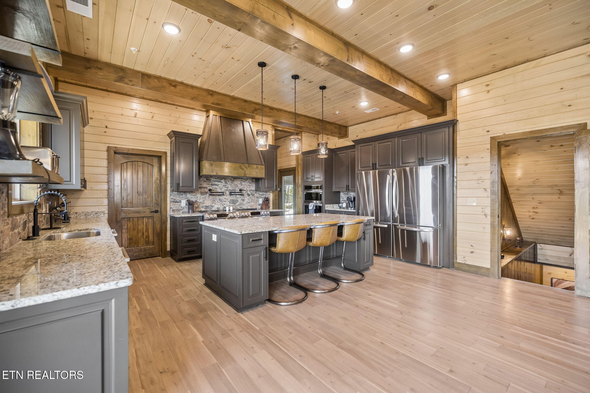 997 King Branch Road Sevierville TN 37876