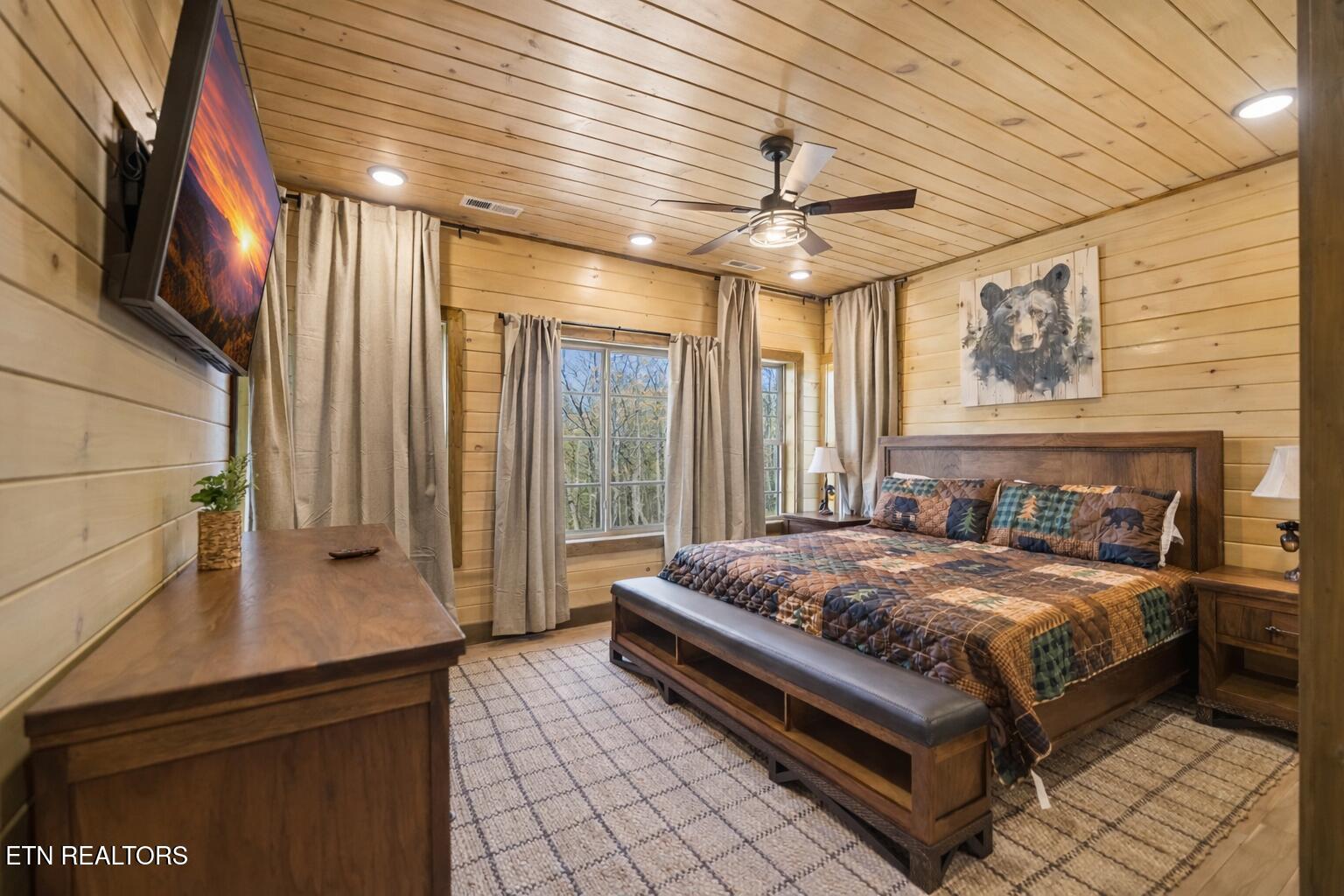 997 King Branch Road Sevierville TN 37876