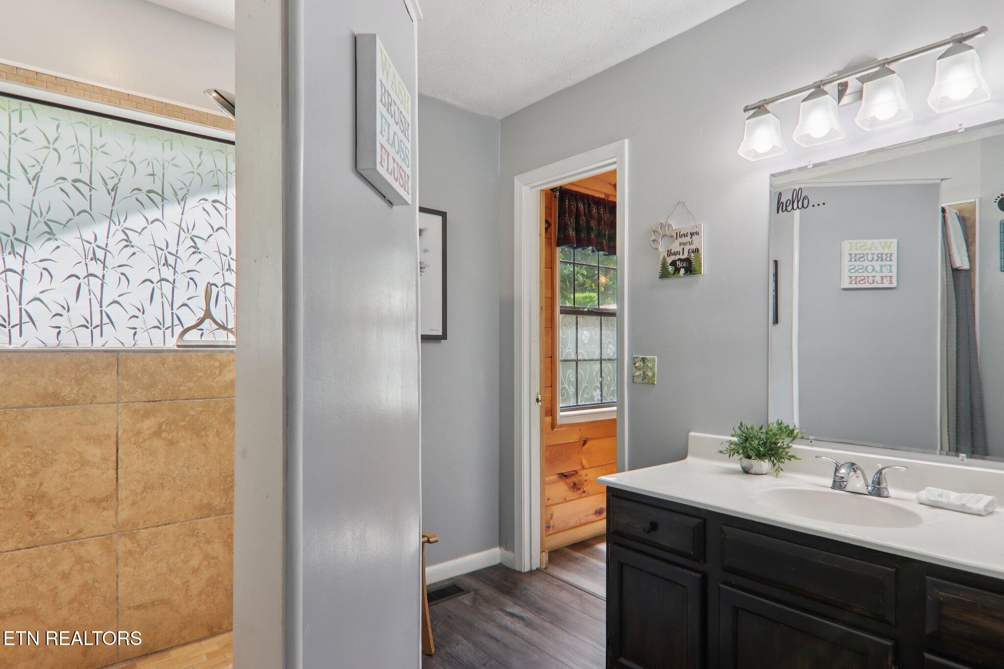 2746 Easy Street Sevierville TN 37862