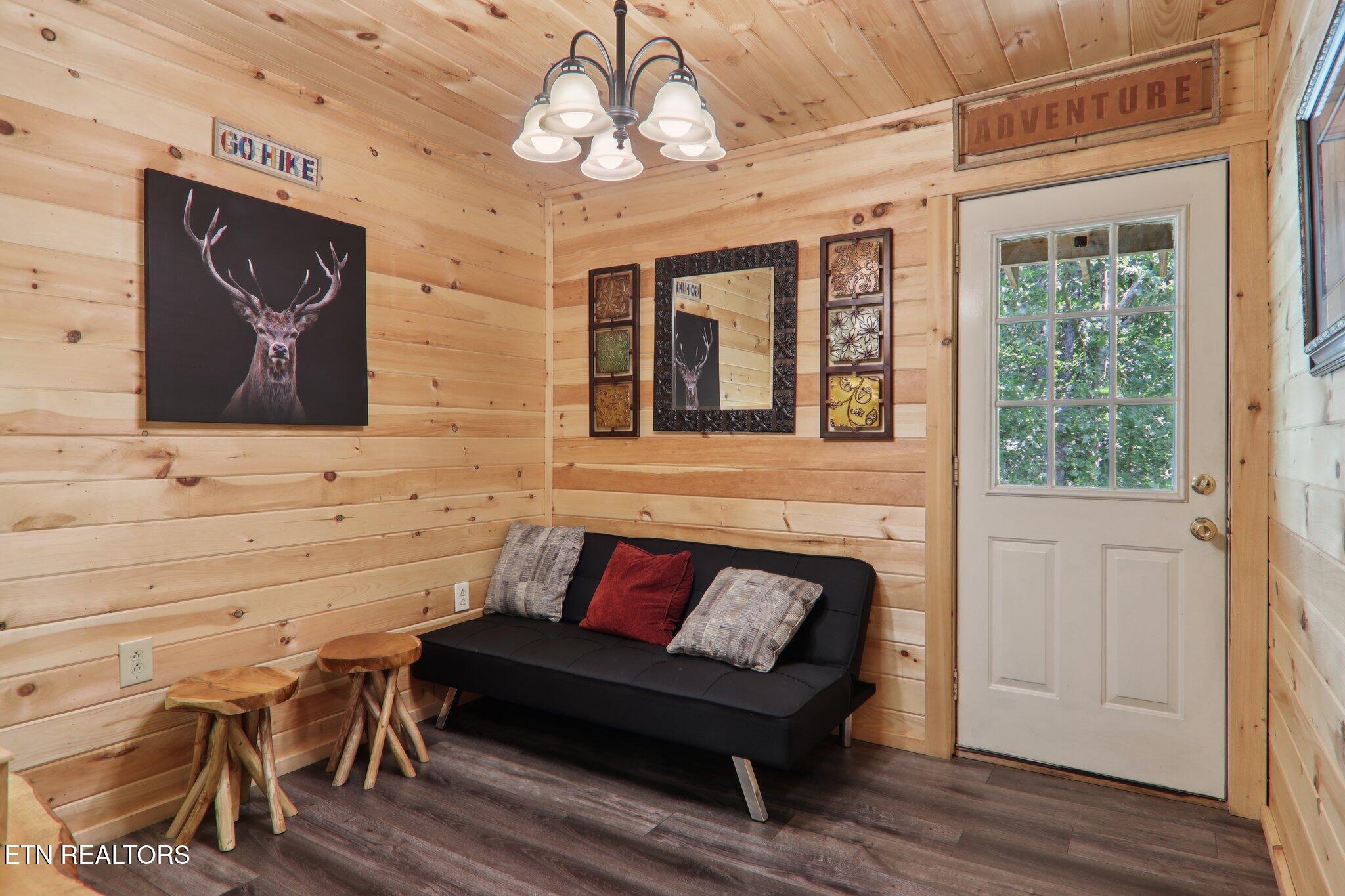 2746 Easy Street Sevierville TN 37862