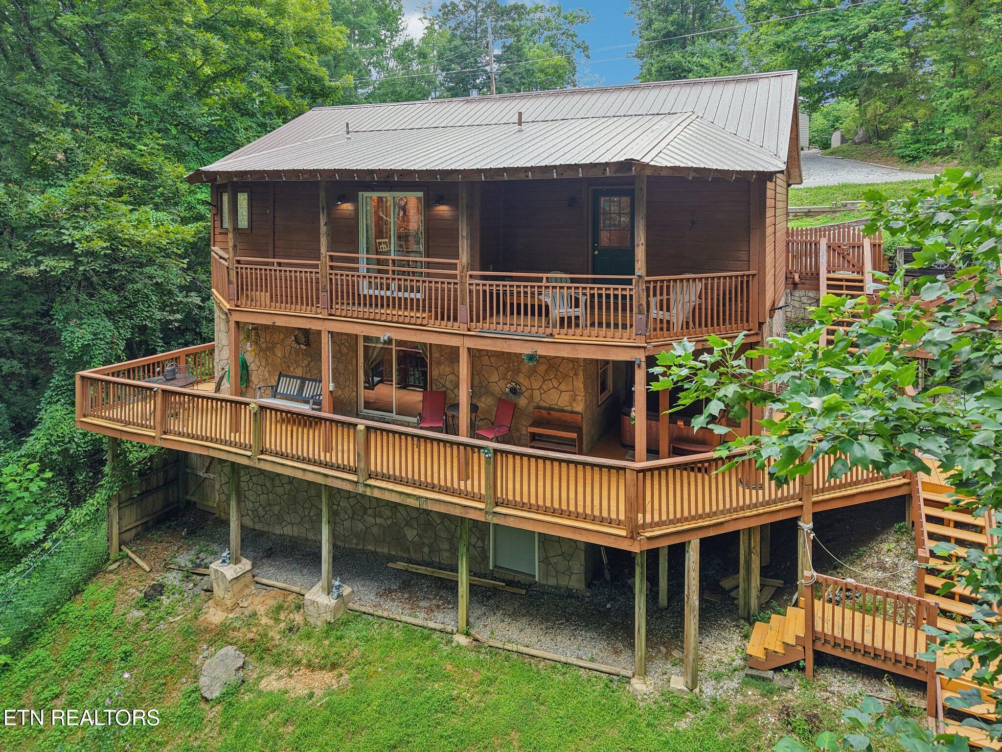 2746 Easy Street Sevierville TN 37862